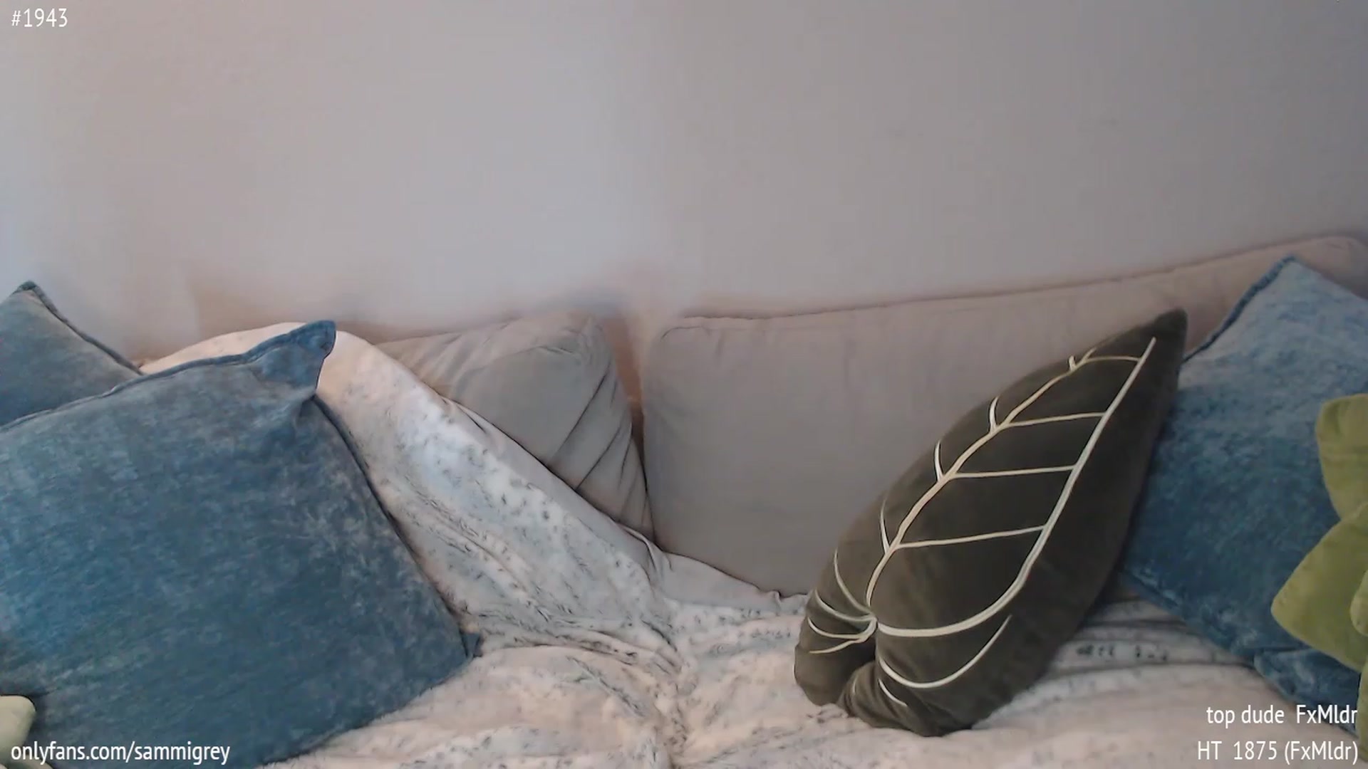 Gallery image thumbnail from Sammigrey_'s myfreecams stream on, 04/12/2023, 19:18 image 12 of 20