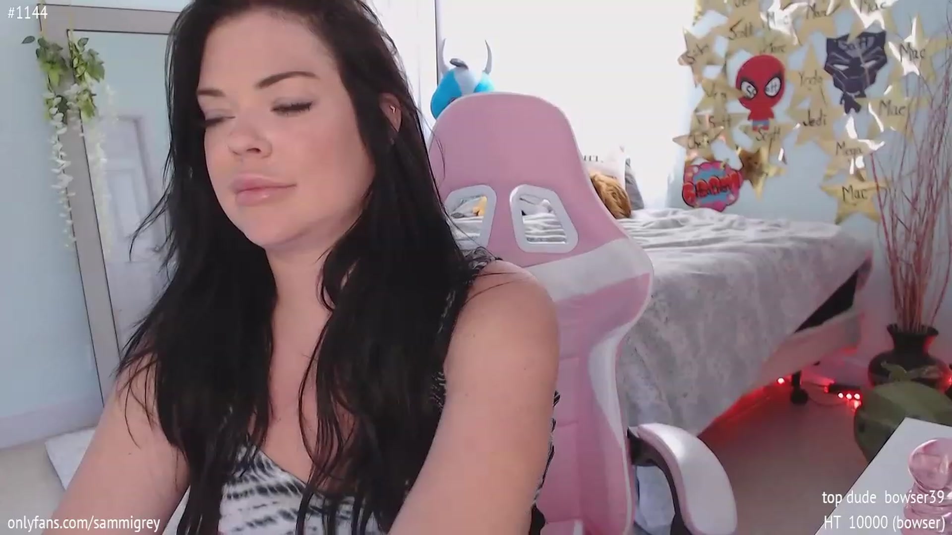 Gallery image thumbnail from Sammigrey_'s myfreecams stream on, 04/28/2023, 13:29 image 20 of 20
