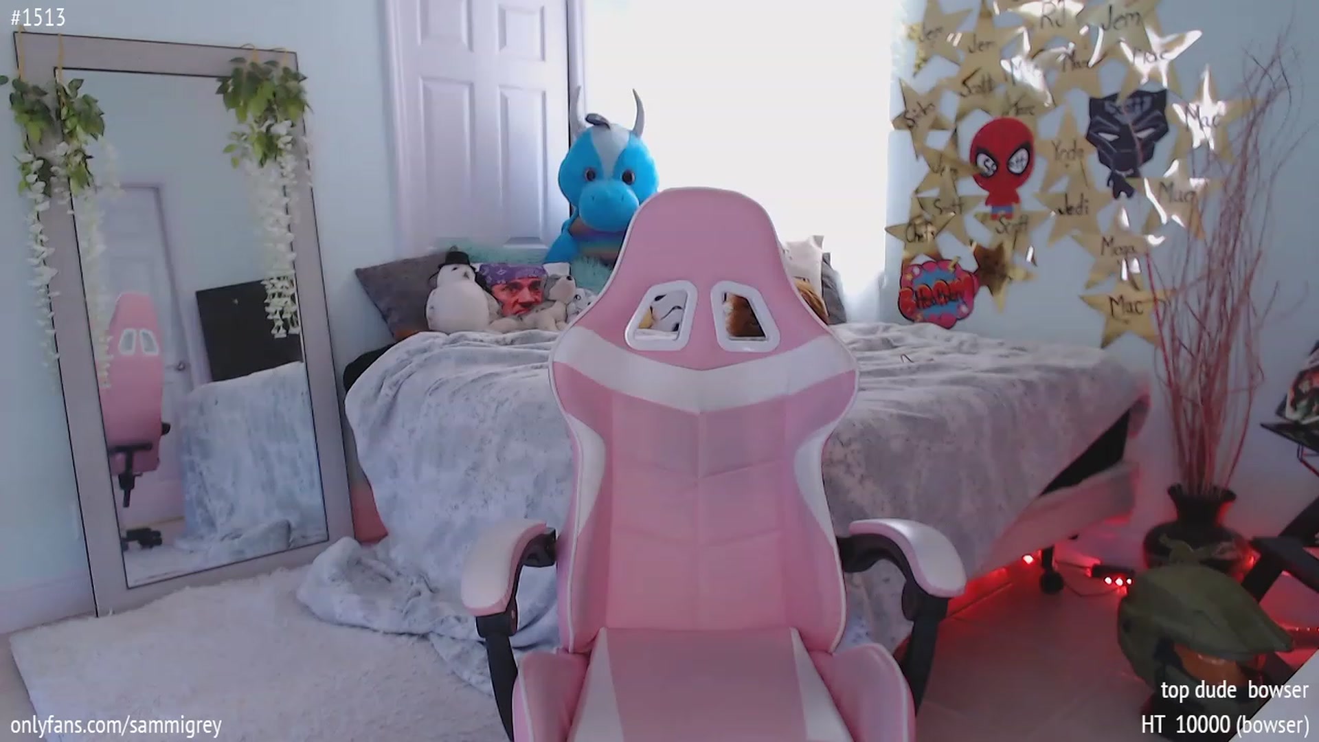 Gallery image thumbnail from Sammigrey_'s myfreecams stream on, 04/28/2023, 13:29 image 12 of 20