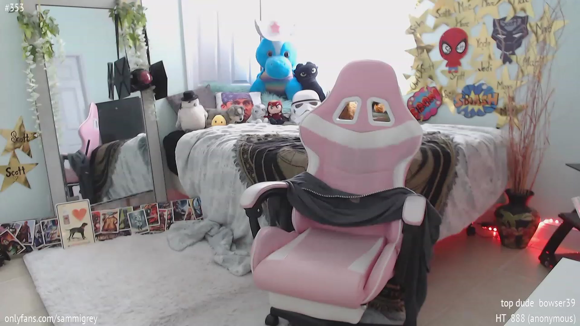 Gallery image thumbnail from Sammigrey_'s myfreecams stream on, 05/05/2023, 20:13 image 8 of 20