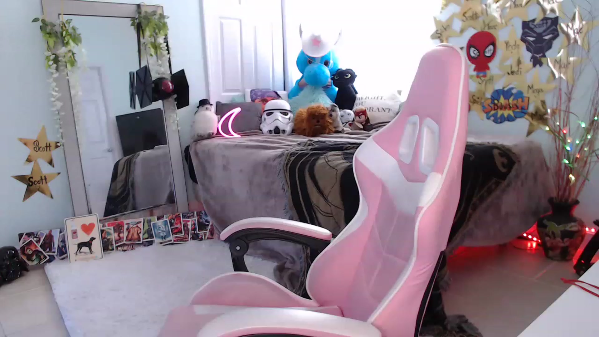 Gallery image thumbnail from Sammigrey_'s myfreecams stream on, 05/15/2023, 15:43 image 17 of 20