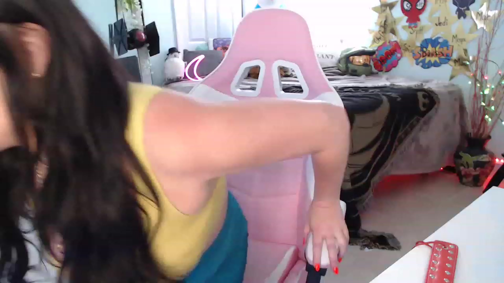 Gallery image thumbnail from Sammigrey_'s myfreecams stream on, 05/16/2023, 19:06 image 2 of 20