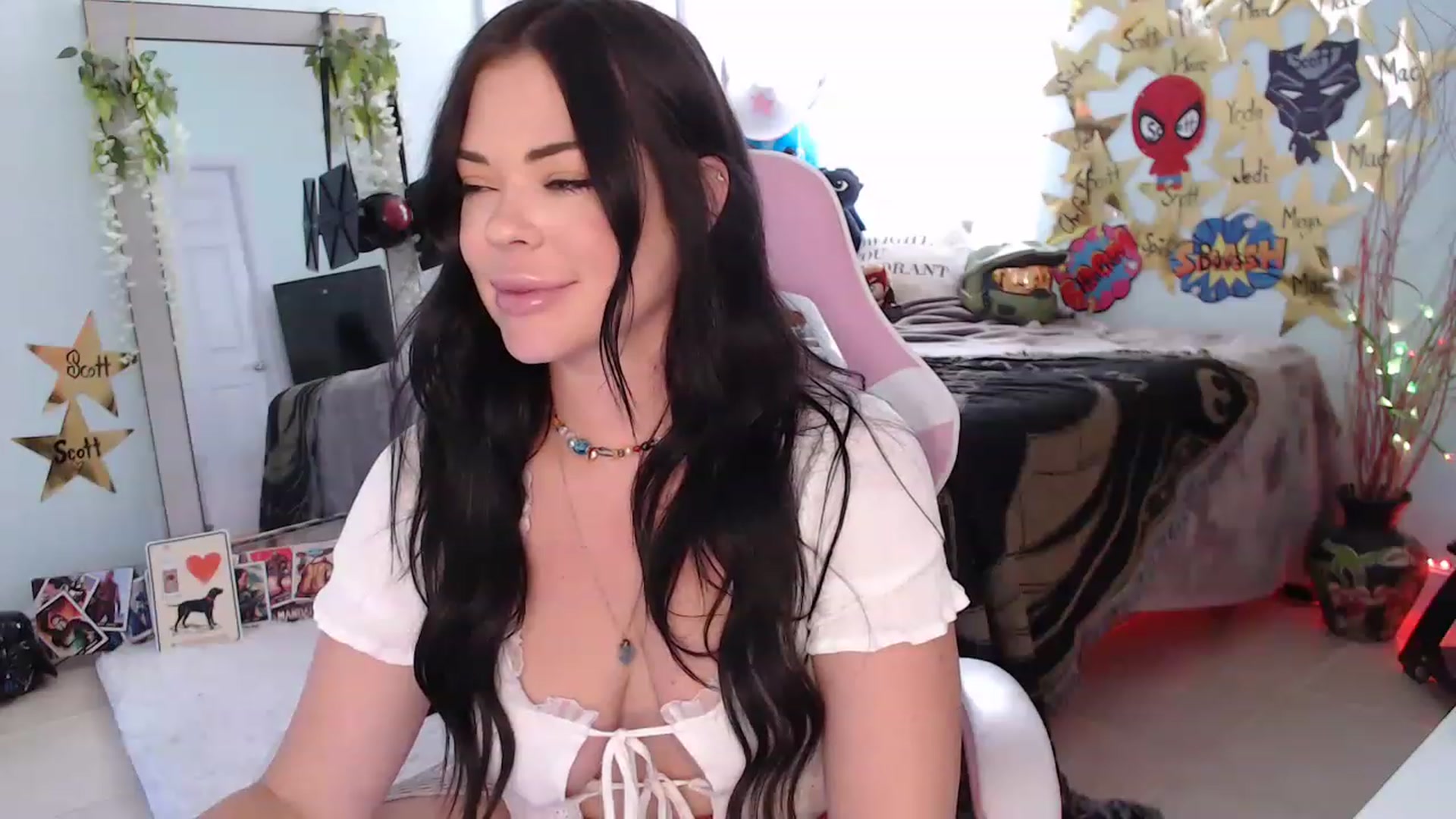 Gallery image thumbnail from Sammigrey_'s myfreecams stream on, 05/17/2023, 18:02 image 20 of 20