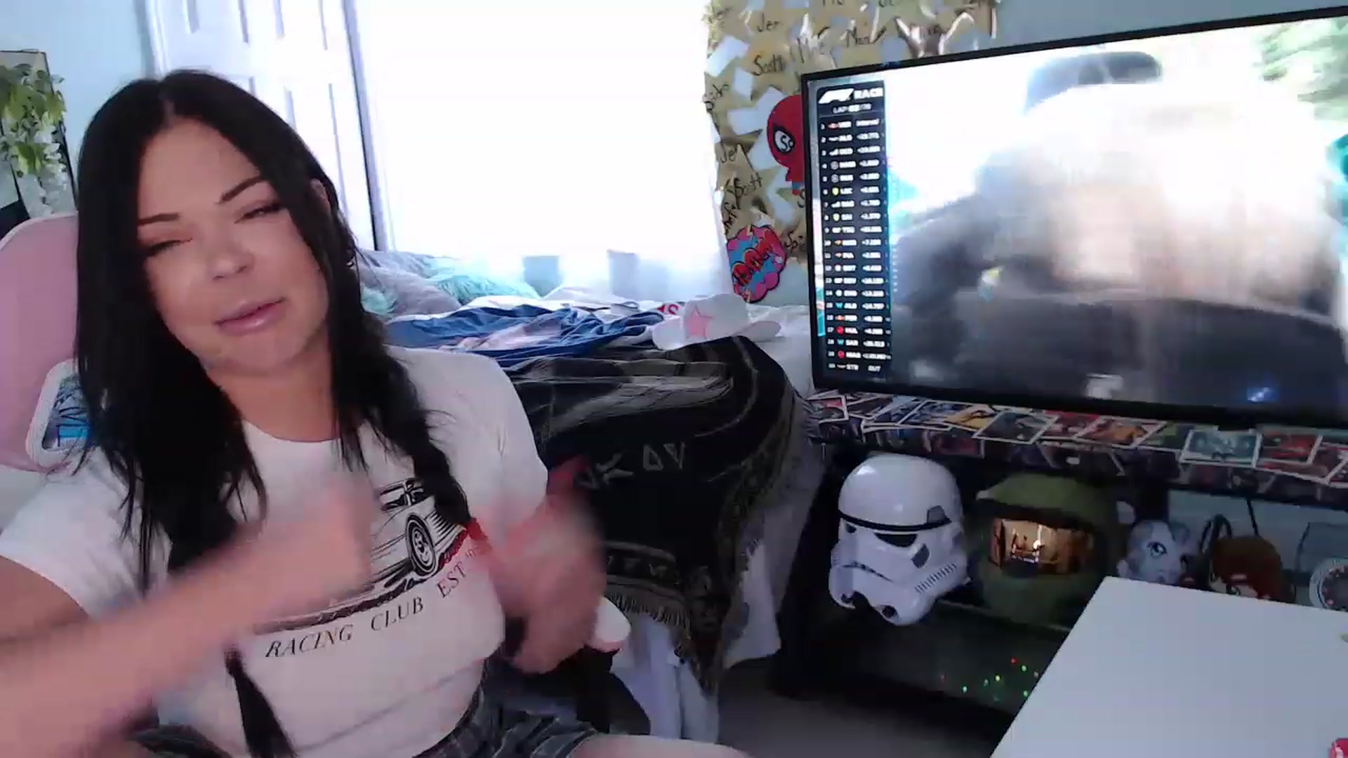 Gallery image thumbnail from Sammigrey_'s myfreecams stream on, 05/28/2023, 15:22 image 13 of 20