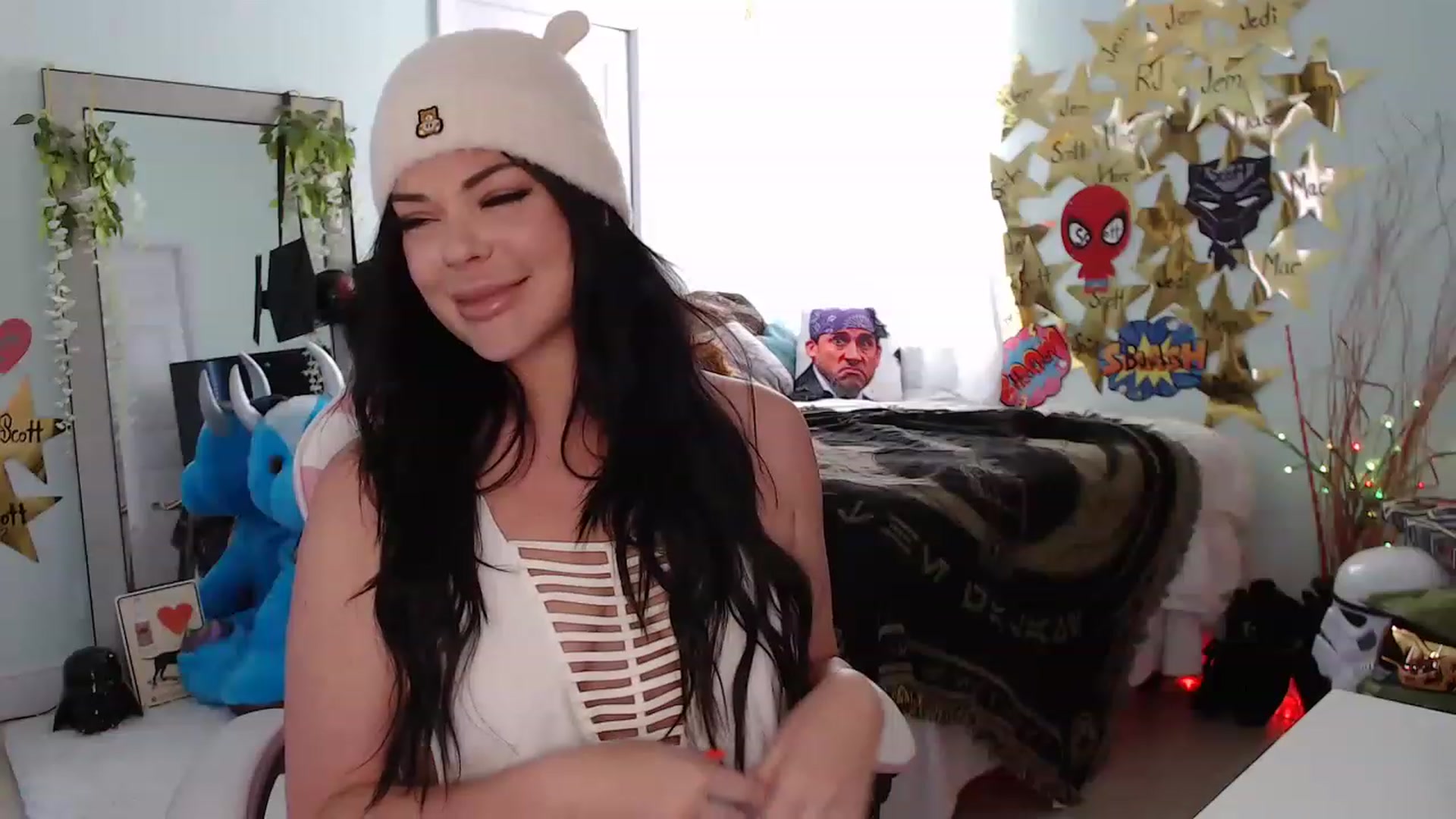 Gallery image thumbnail from Sammigrey_'s myfreecams stream on, 06/02/2023, 20:41 image 18 of 20