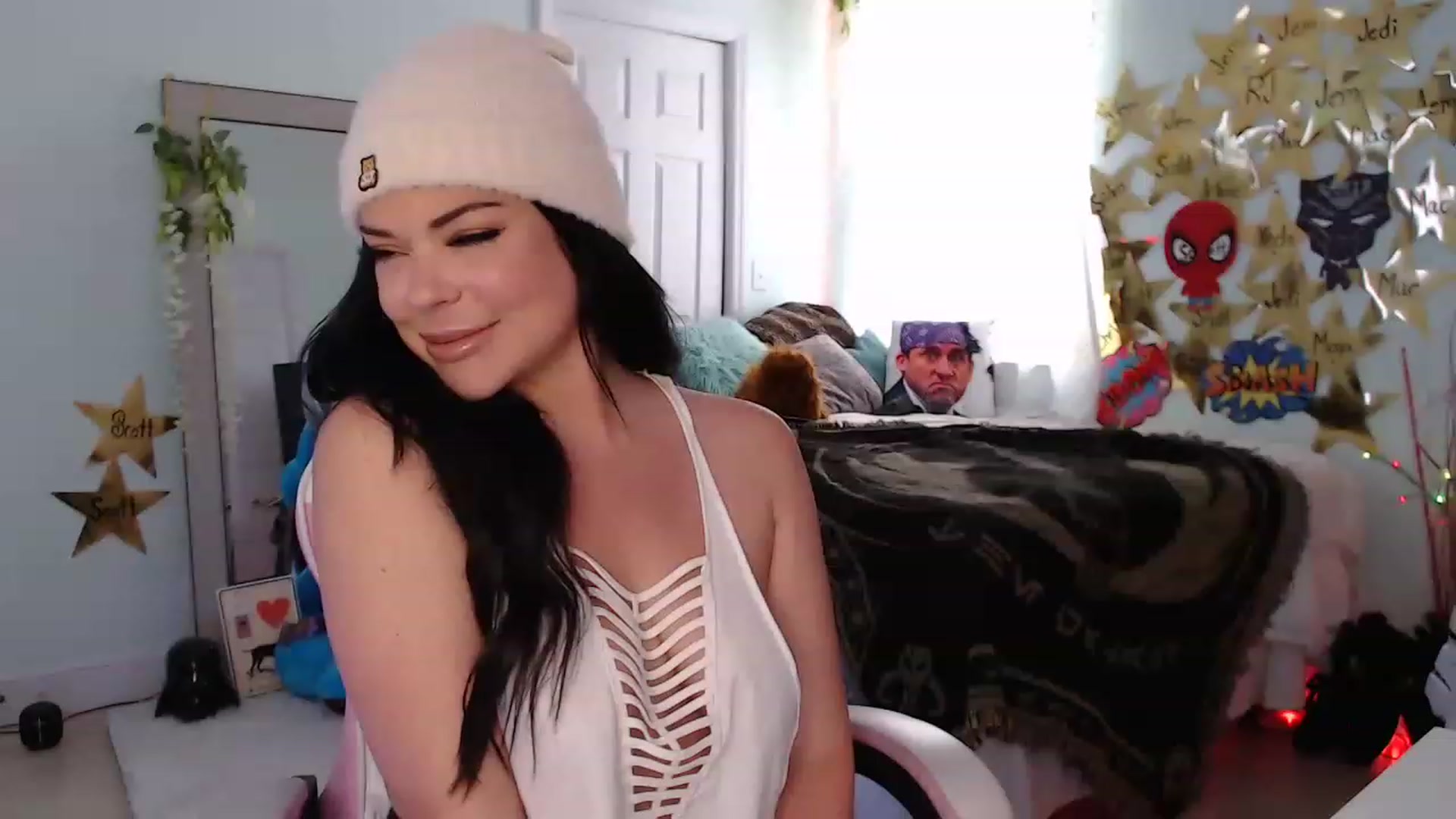 Gallery image thumbnail from Sammigrey_'s myfreecams stream on, 06/02/2023, 20:41 image 4 of 20