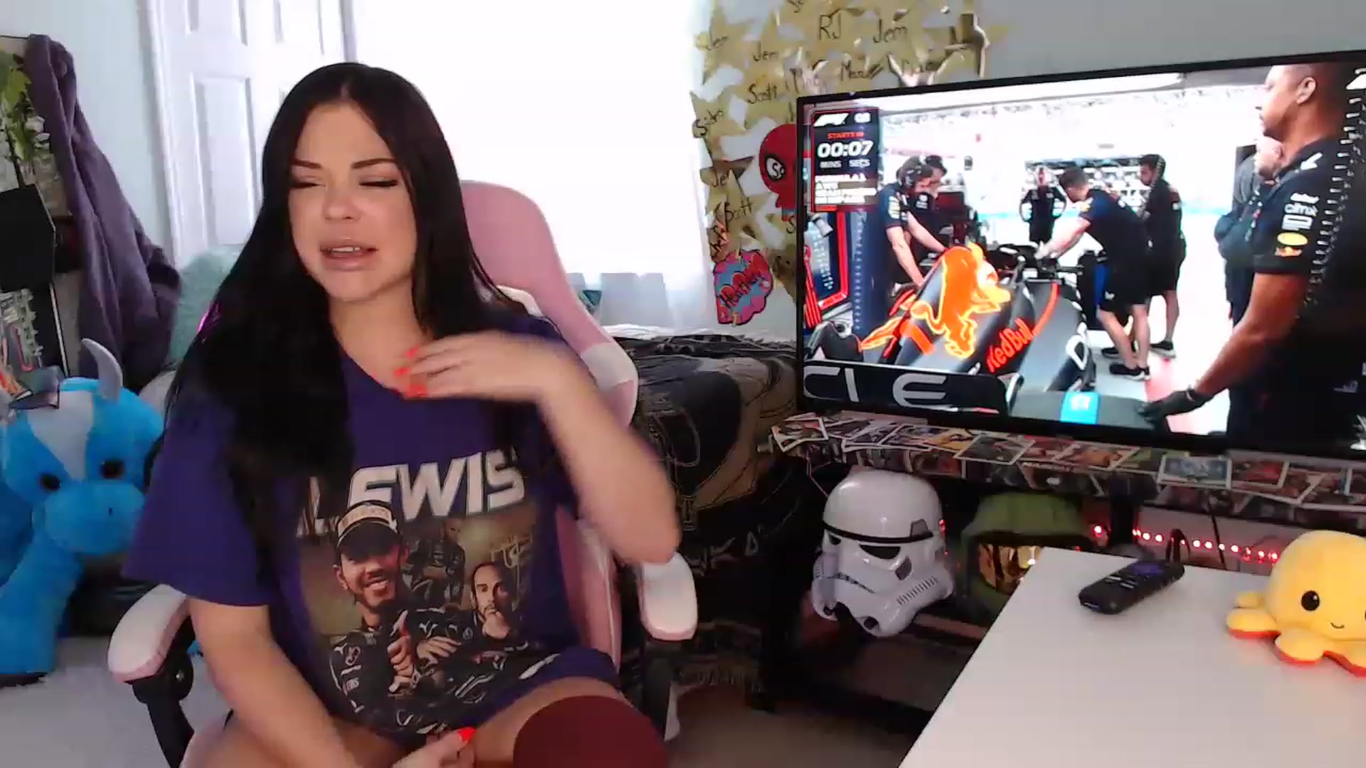 Gallery image thumbnail from Sammigrey_'s myfreecams stream on, 06/03/2023, 15:20 image 15 of 20