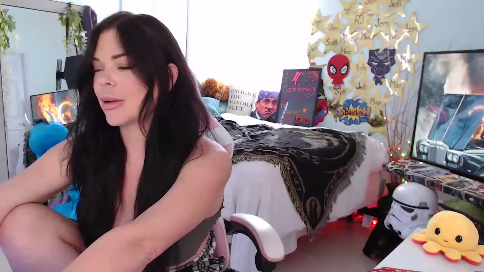 Gallery image thumbnail from Sammigrey_'s myfreecams stream on, 06/07/2023, 17:09 image 18 of 20