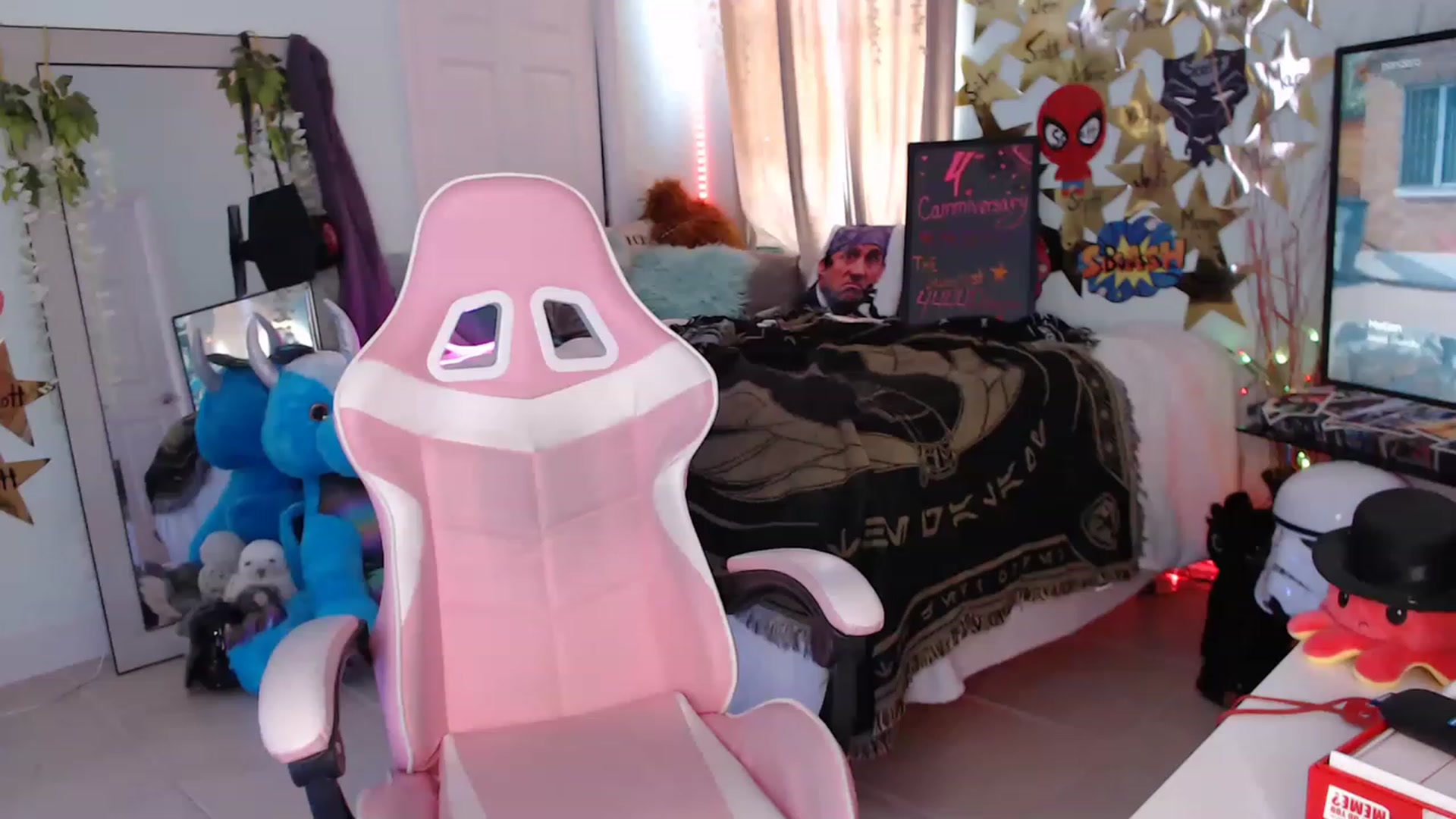 Gallery image thumbnail from Sammigrey_'s myfreecams stream on, 06/09/2023, 22:02 image 16 of 20