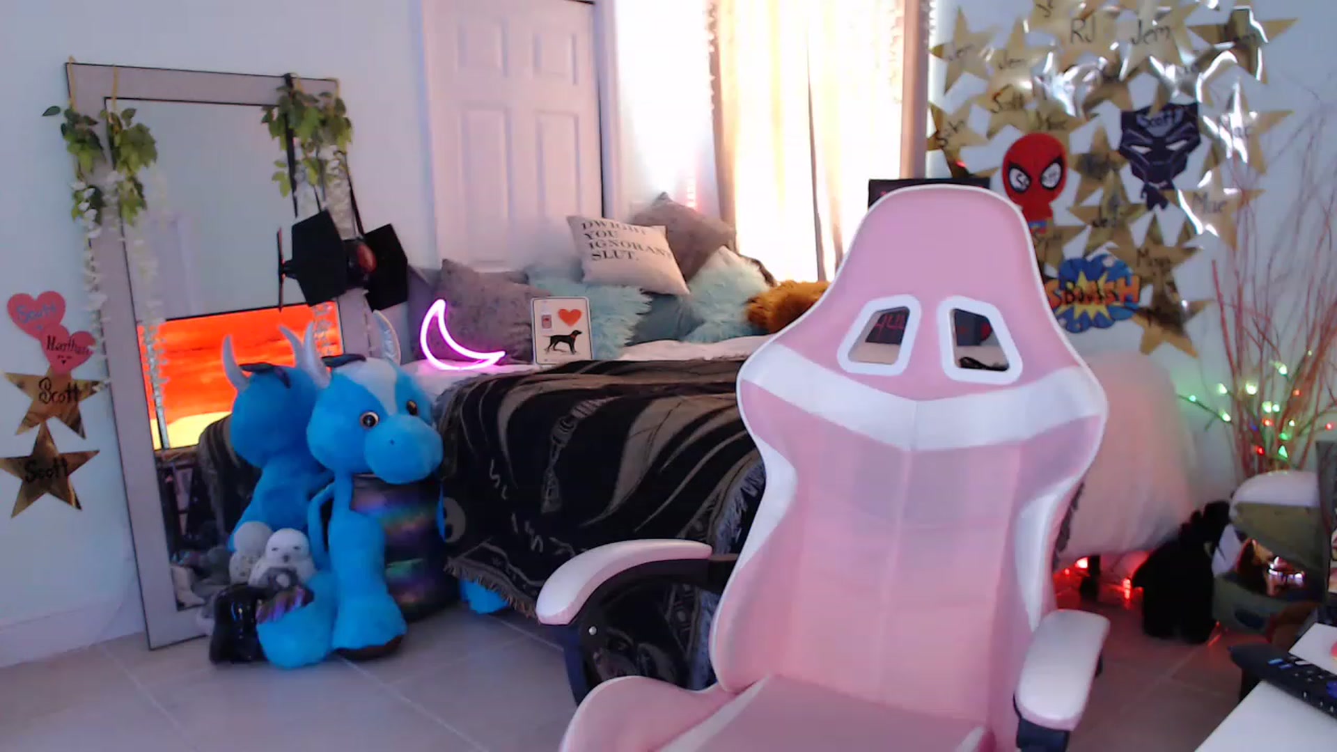 Gallery image thumbnail from Sammigrey_'s myfreecams stream on, 06/16/2023, 14:49 image 20 of 20