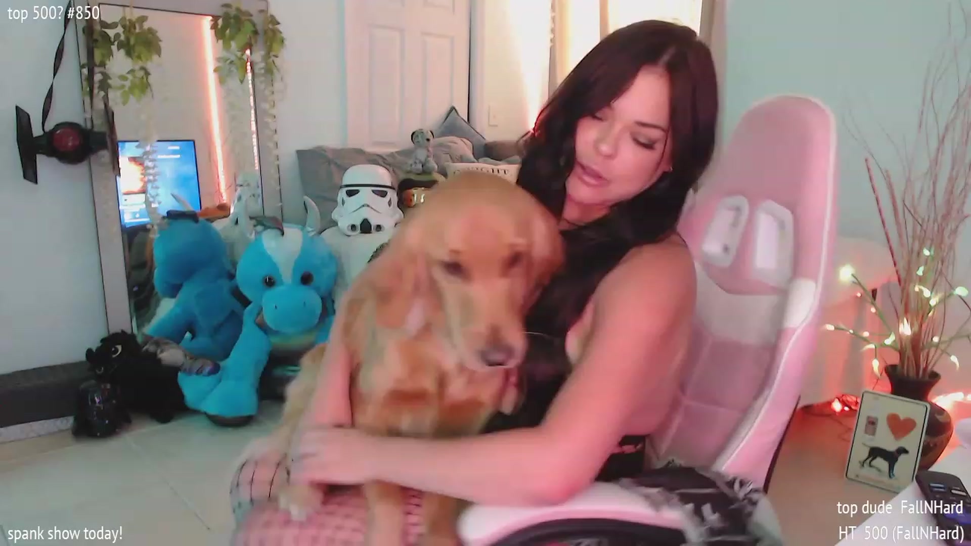 Gallery image thumbnail from Sammigrey_'s myfreecams stream on, 09/15/2023, 21:06 image 19 of 20