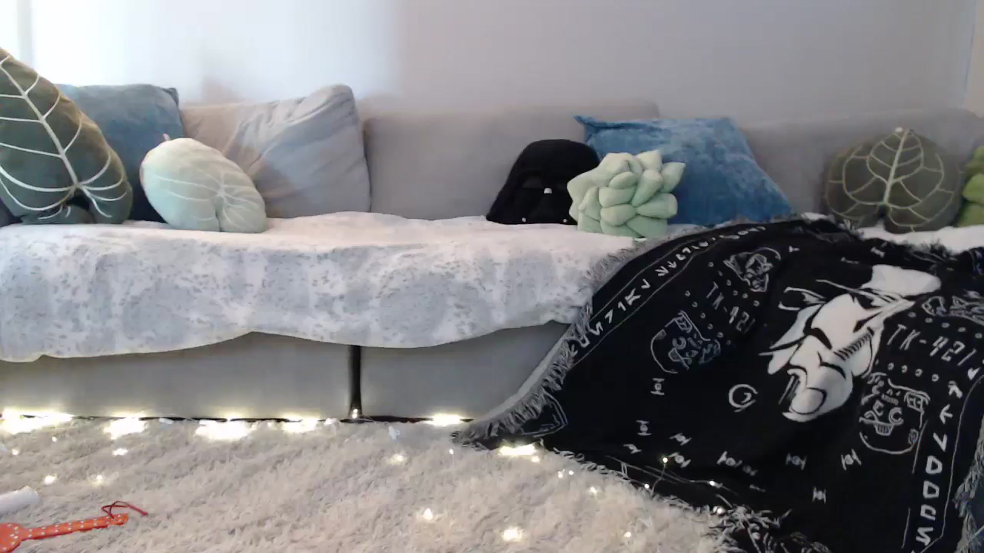 Gallery image thumbnail from Sammigrey_'s myfreecams stream on, 10/19/2023, 16:25 image 15 of 20