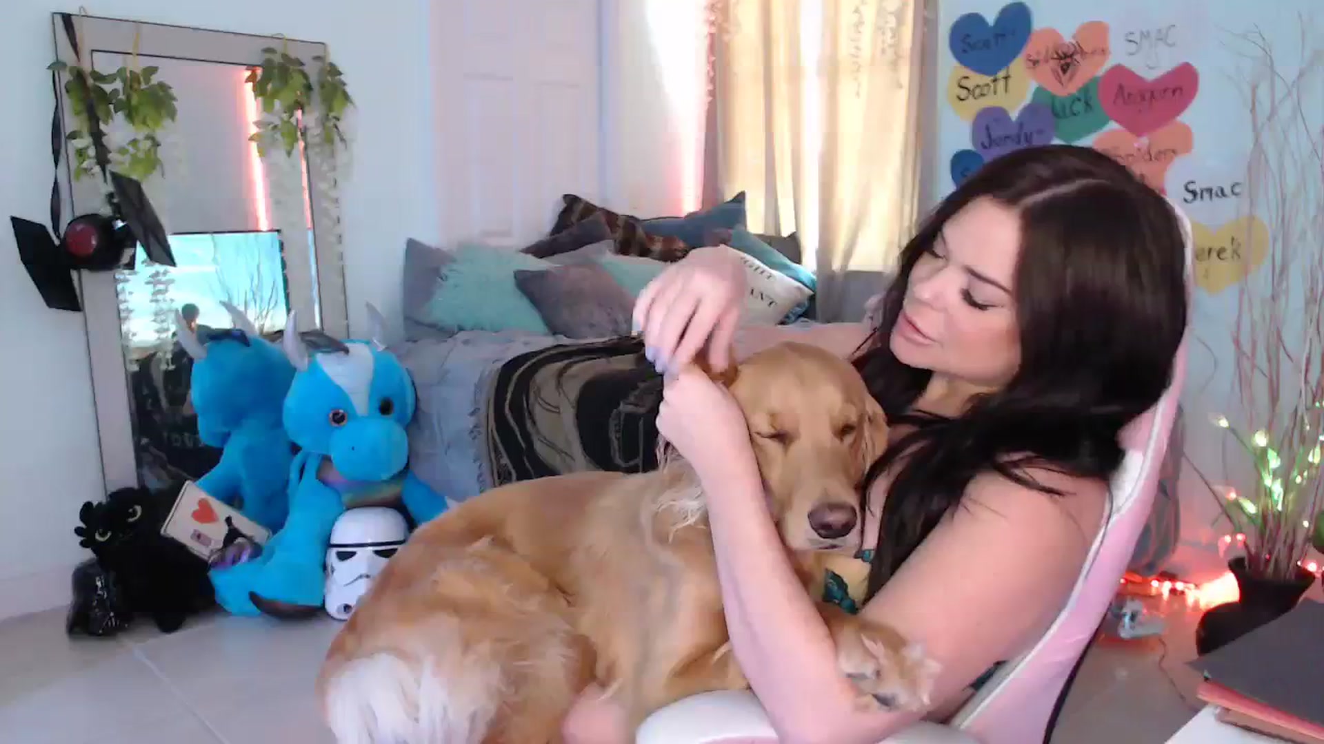 Gallery image thumbnail from Sammigrey_'s myfreecams stream on, 11/10/2023, 22:43 image 5 of 20
