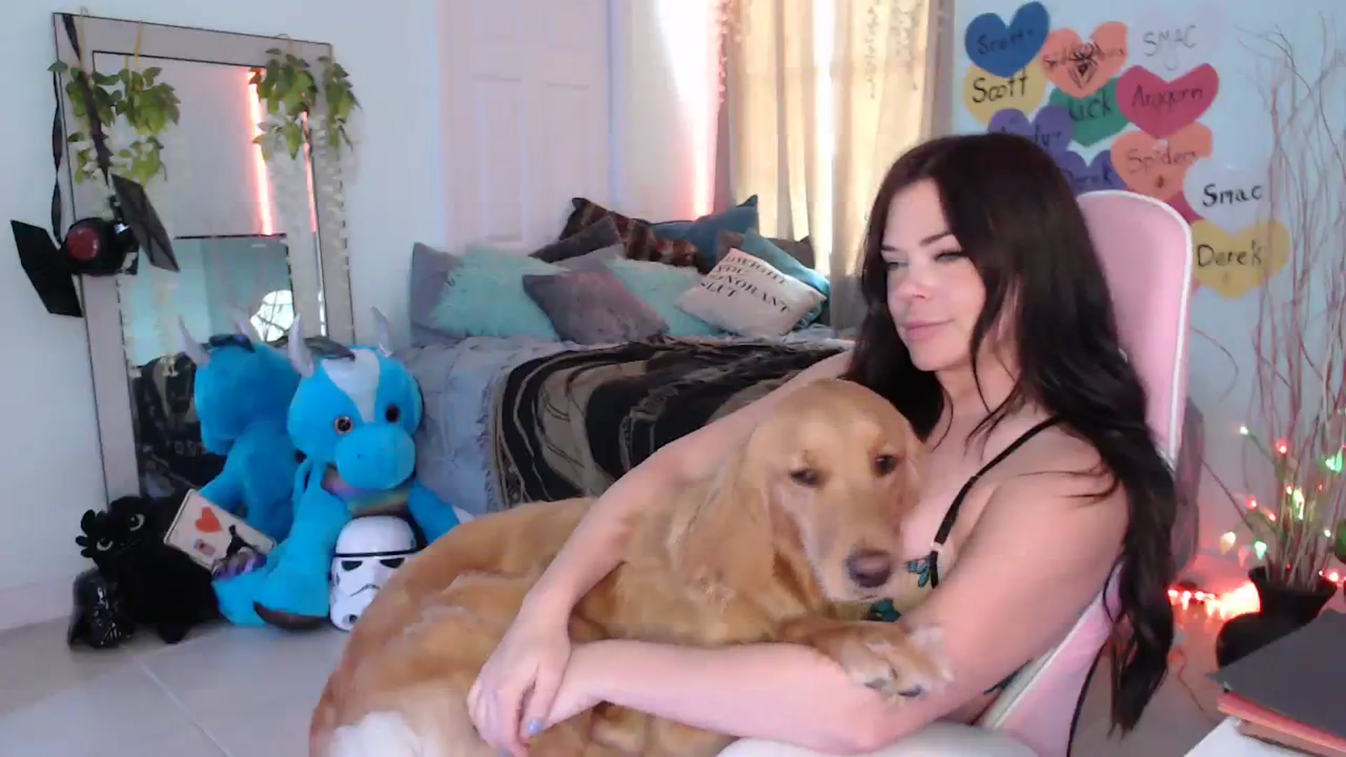 Gallery image thumbnail from Sammigrey_'s myfreecams stream on, 11/10/2023, 22:43 image 6 of 20
