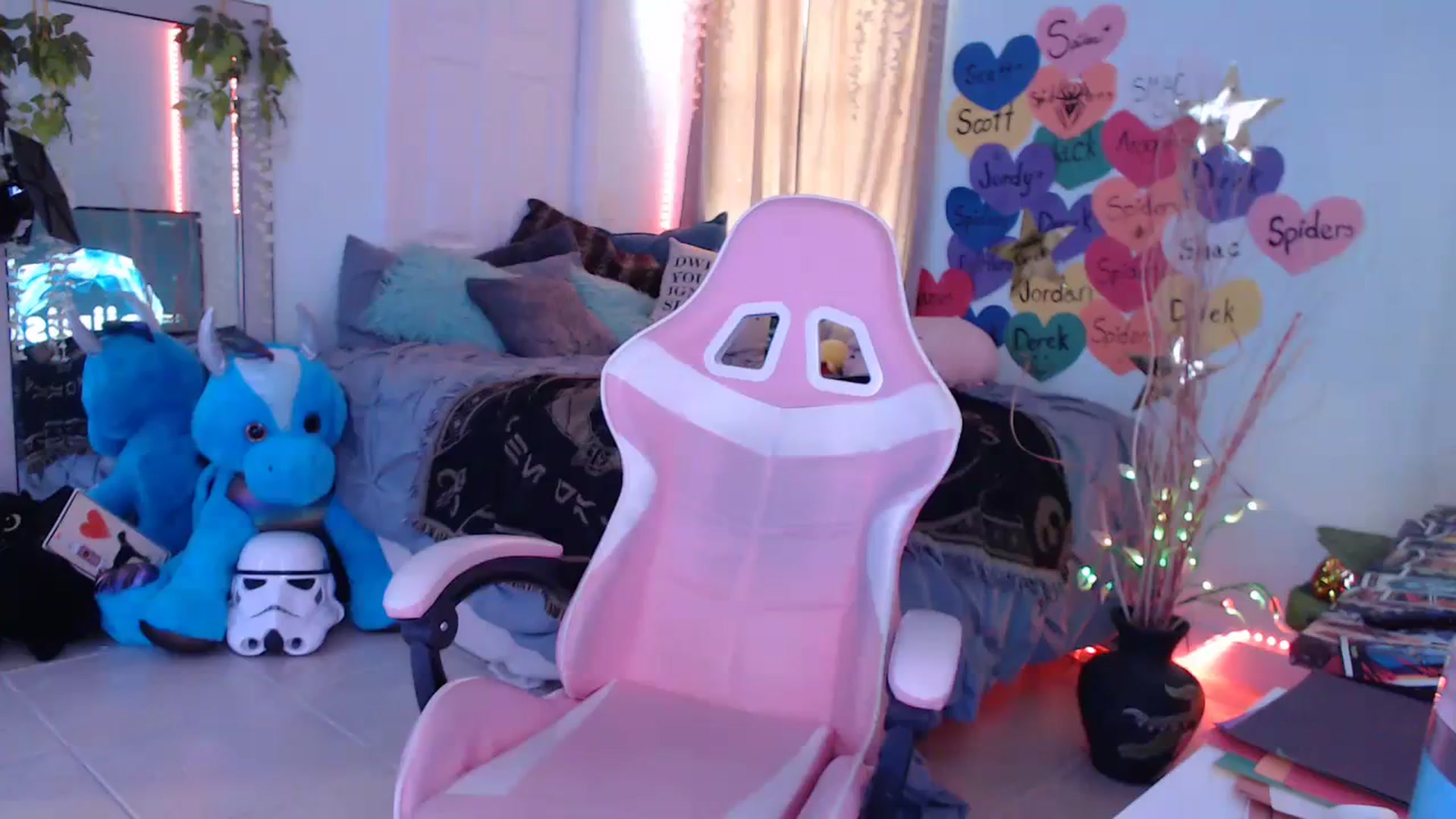 Gallery image thumbnail from Sammigrey_'s myfreecams stream on, 11/13/2023, 22:35 image 2 of 20
