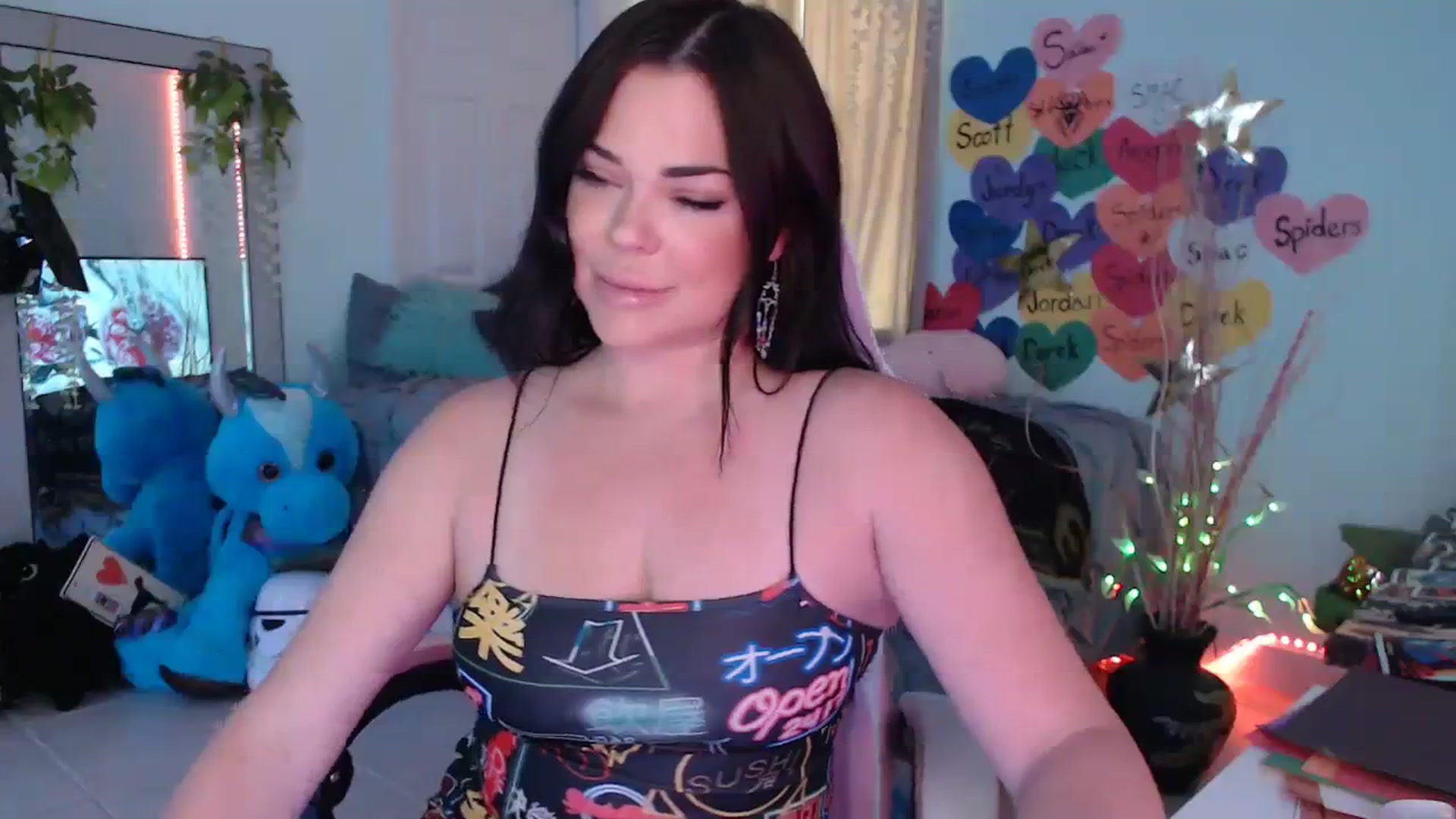 Gallery image thumbnail from Sammigrey_'s myfreecams stream on, 11/13/2023, 22:35 image 11 of 20