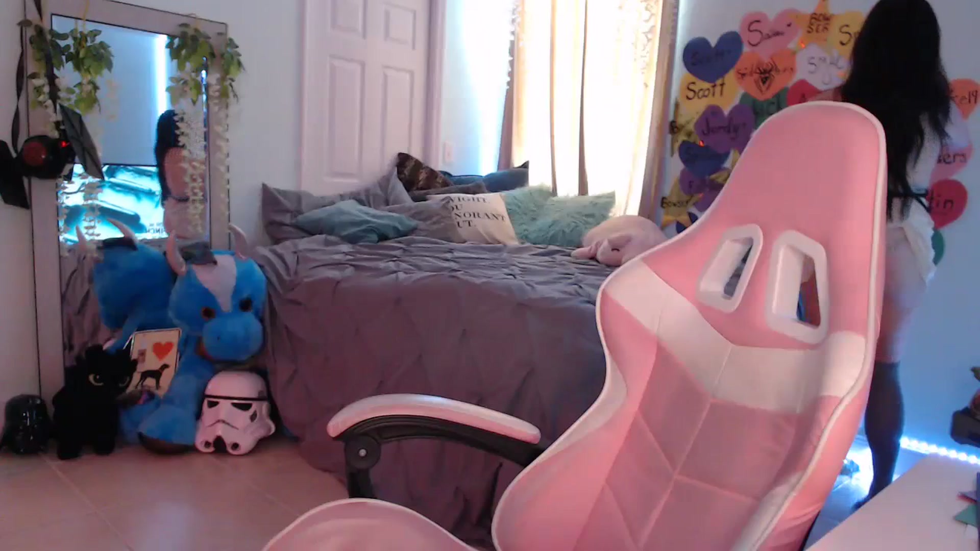 Gallery image thumbnail from Sammigrey_'s myfreecams stream on, 12/02/2023, 19:03 image 15 of 20