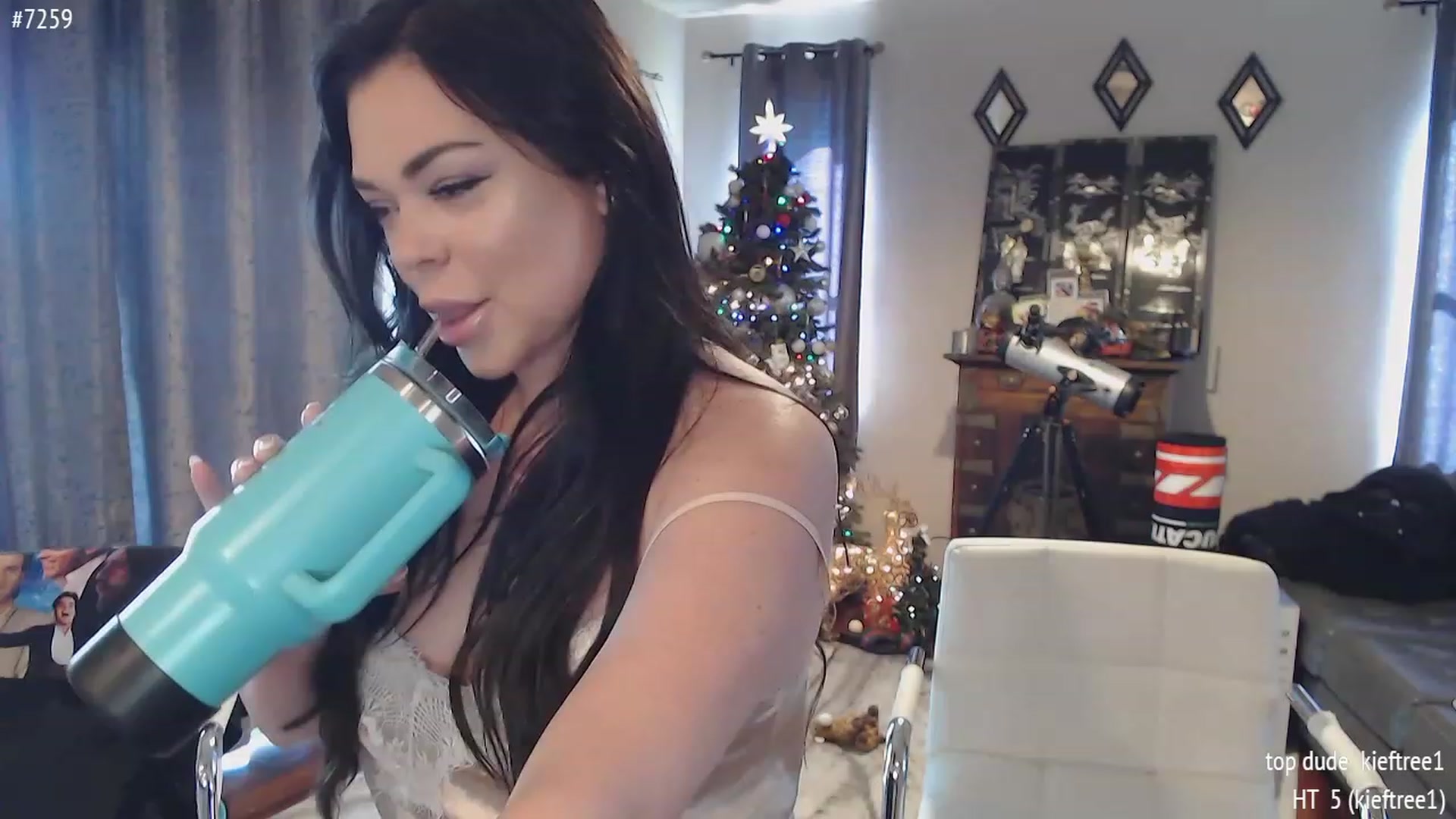 Gallery image thumbnail from Sammigrey_'s myfreecams stream on, 02/03/2024, 18:07 image 2 of 20