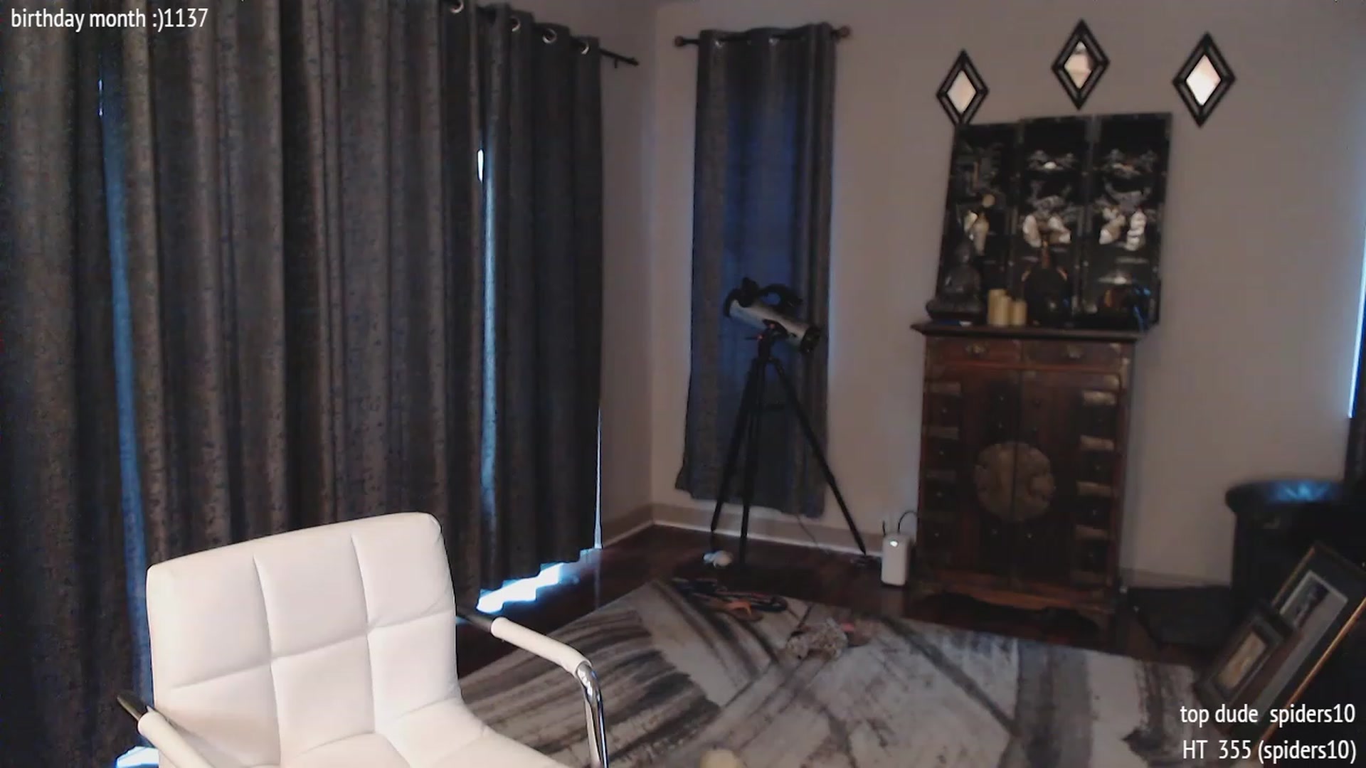 Gallery image thumbnail from Sammigrey_'s myfreecams stream on, 03/06/2024, 23:23 image 13 of 20
