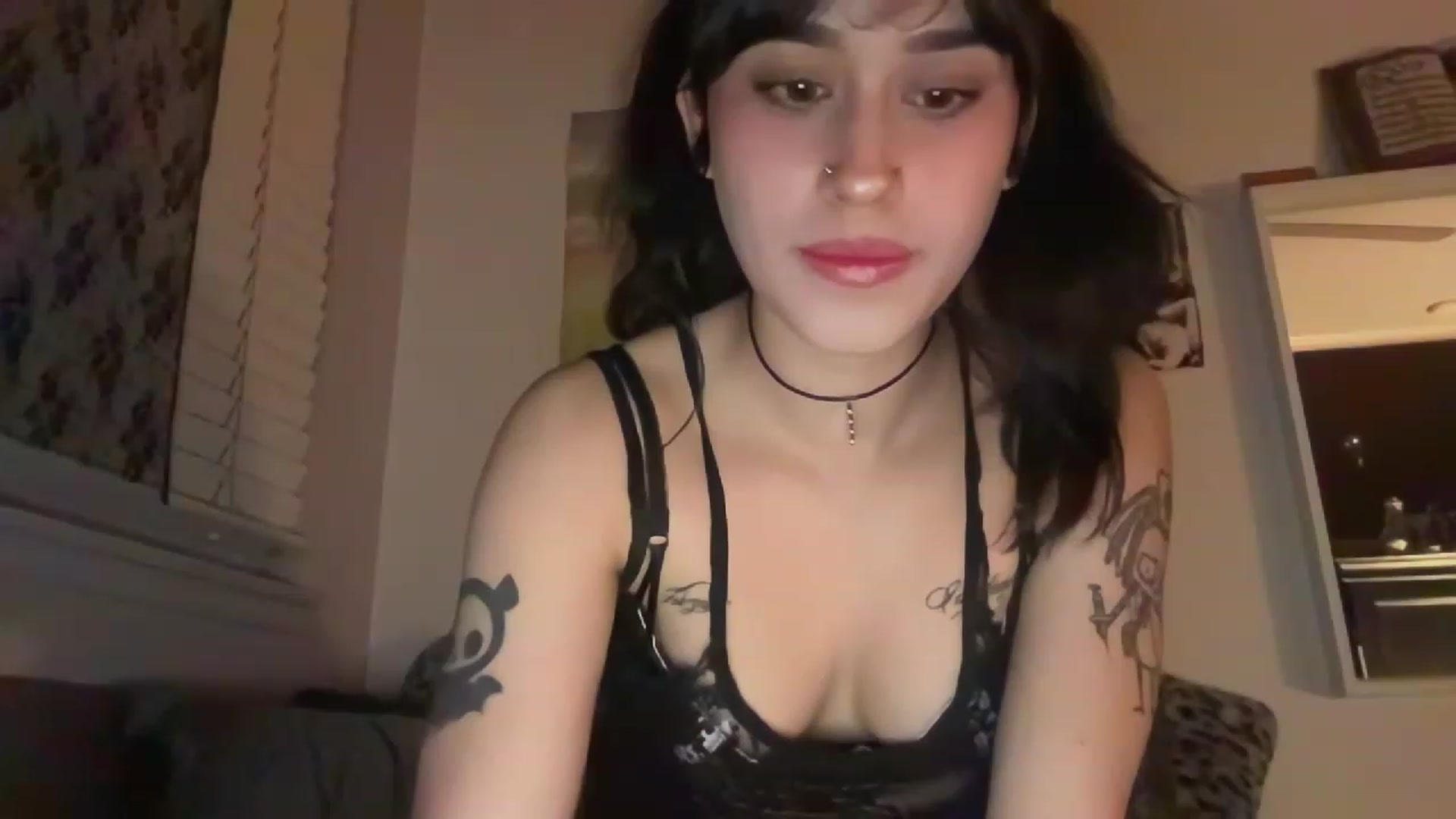 Gallery image thumbnail from Sammxxxx3's myfreecams stream on, 03/31/2023, 05:47 image 1 of 20