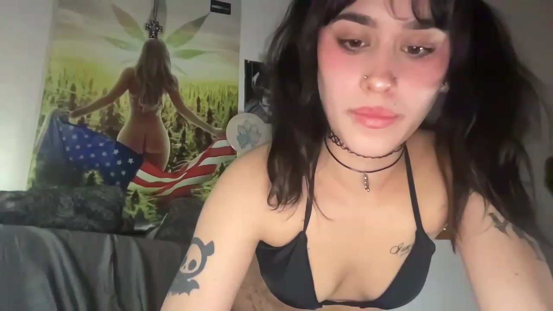 Gallery image thumbnail from Sammxxxx3's myfreecams stream on, 04/02/2023, 02:03 image 14 of 20