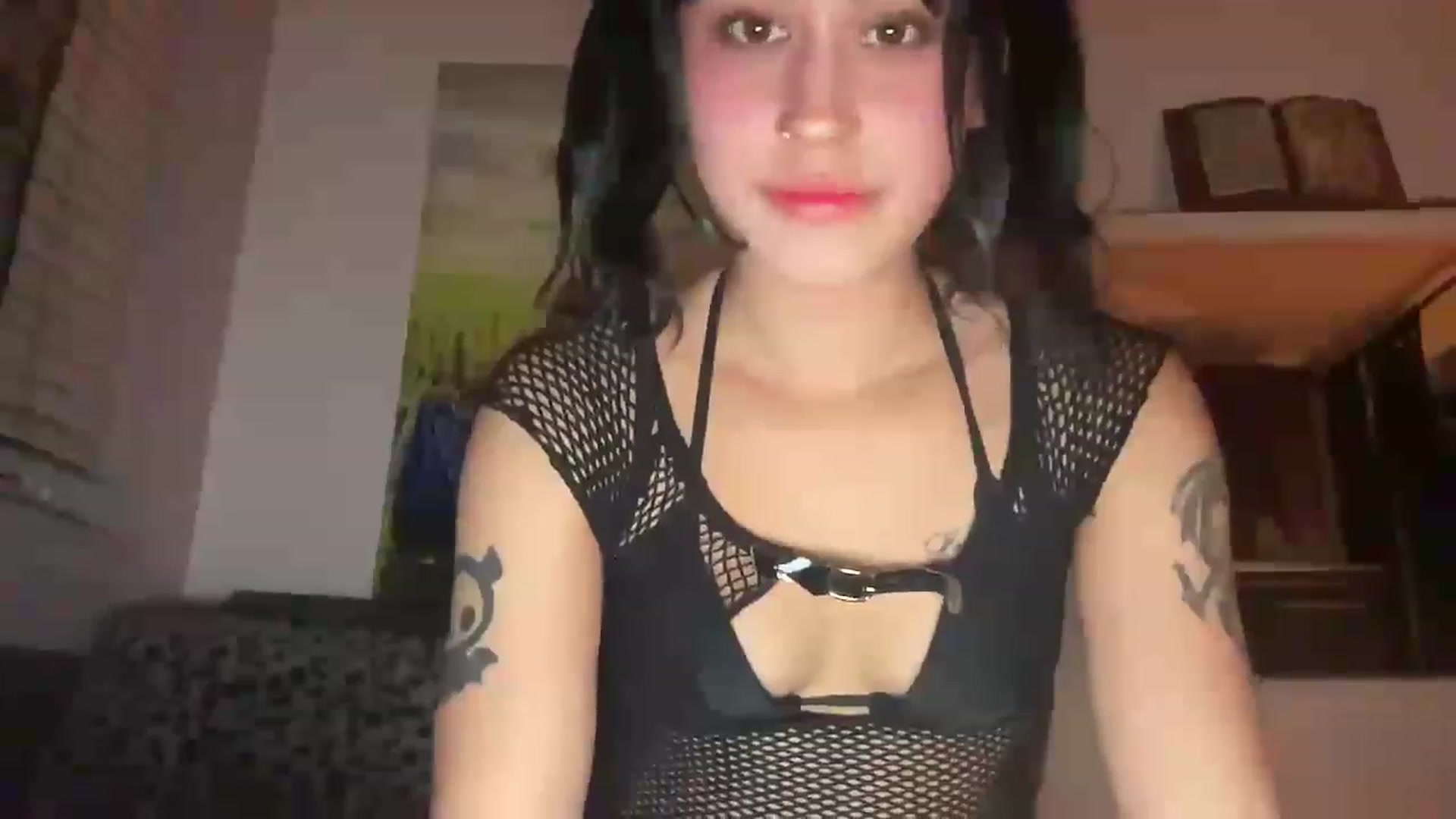 Gallery image thumbnail from Sammxxxx3's myfreecams stream on, 05/06/2023, 05:43 image 20 of 20
