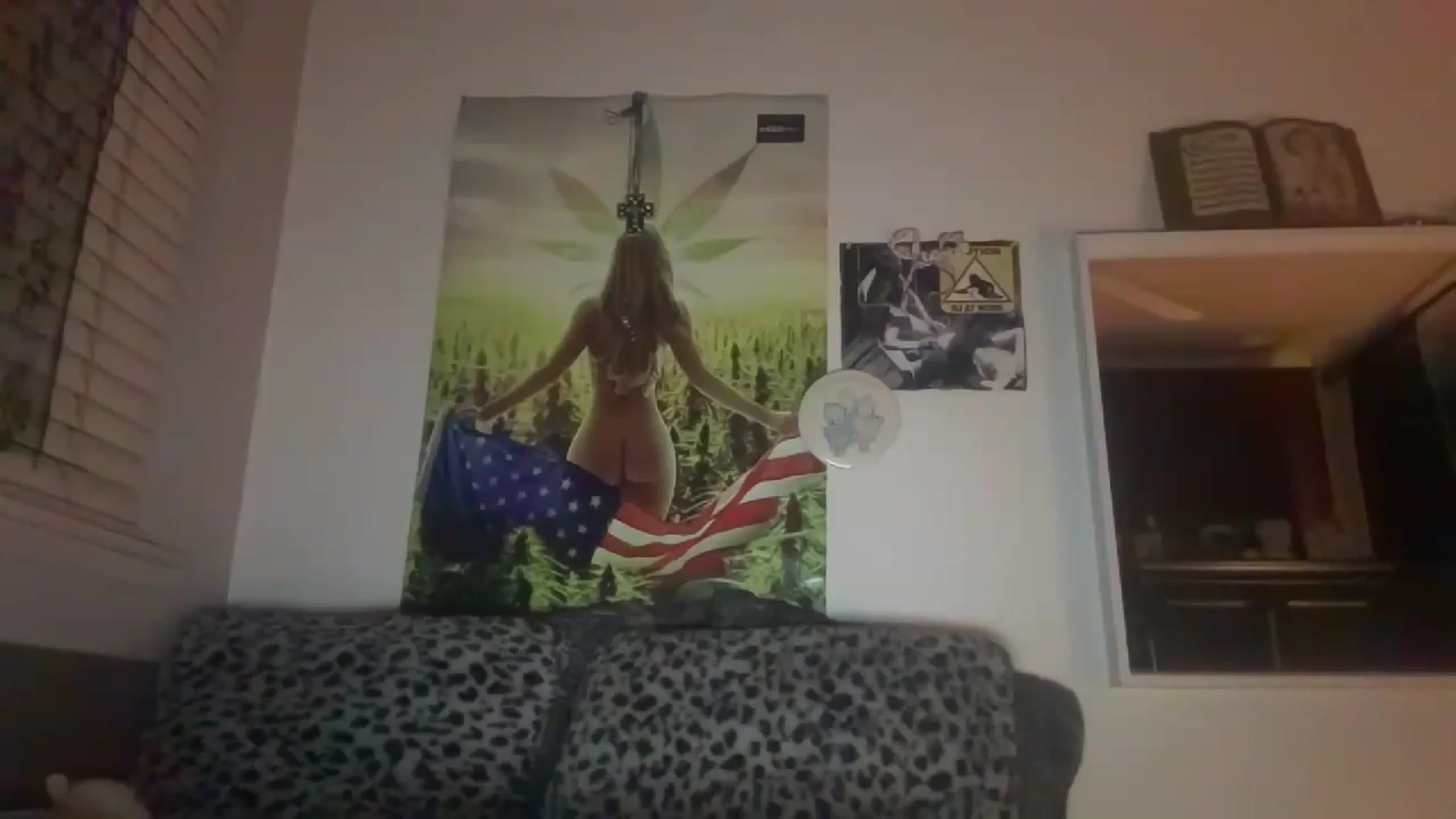 Gallery image thumbnail from Sammxxxx3's myfreecams stream on, 05/10/2023, 05:16 image 14 of 20
