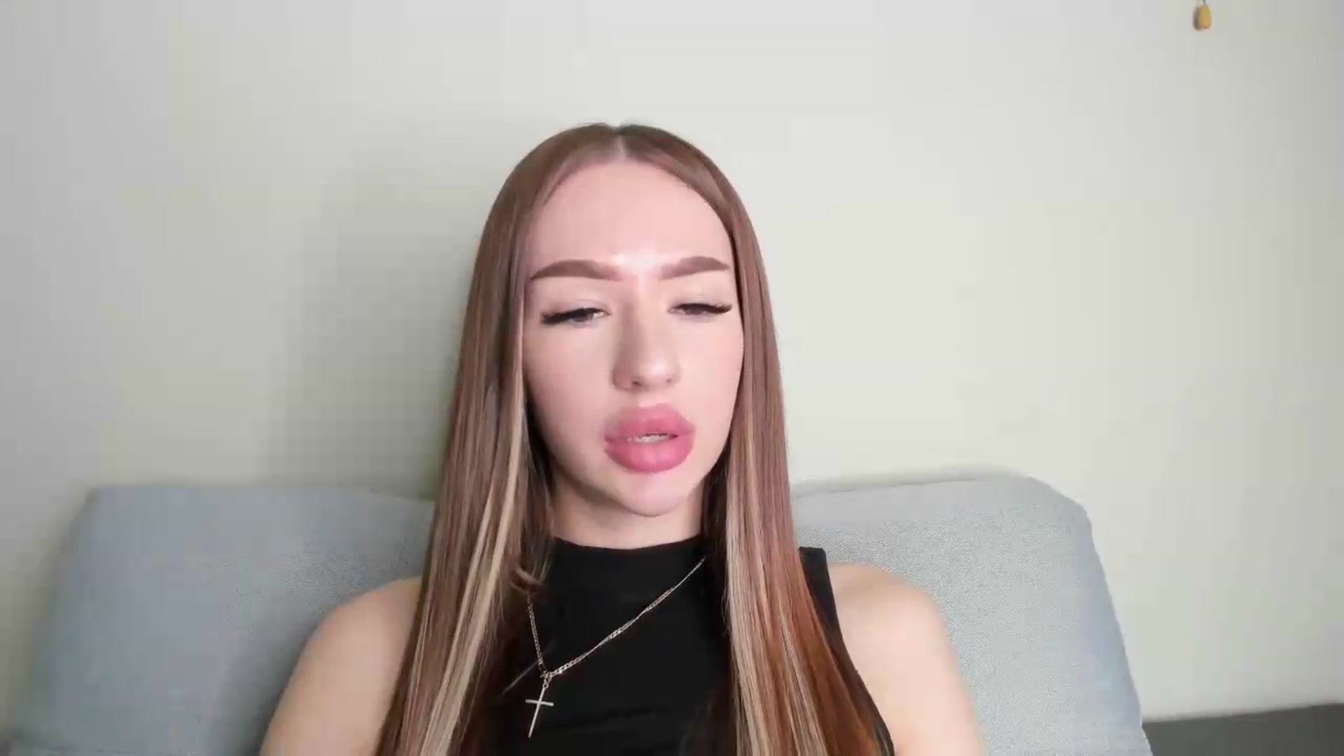 Gallery image thumbnail from SammyOne's myfreecams stream on, 05/03/2026, 09:39 image 12 of 20