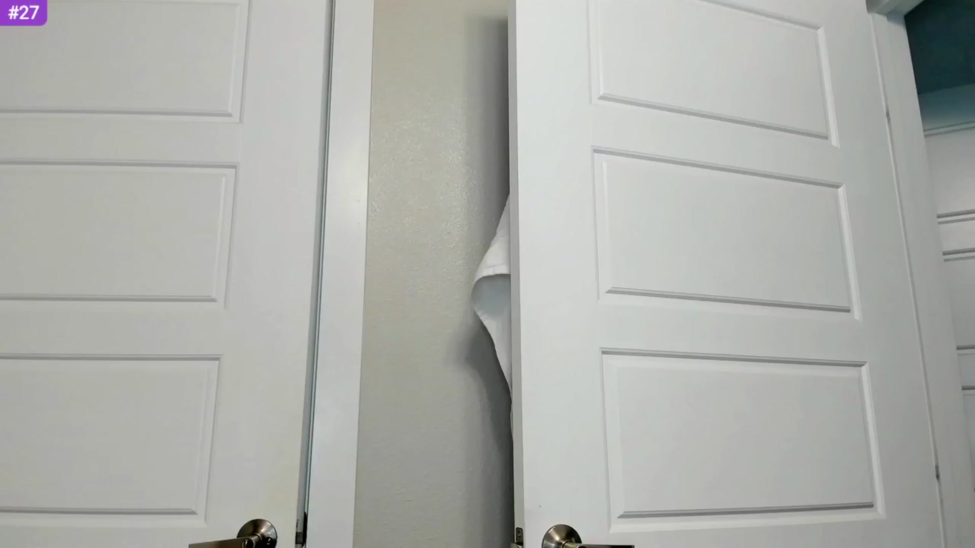 Gallery image thumbnail from Sammy_gray's myfreecams stream on, 02/17/2024, 22:46 image 12 of 20