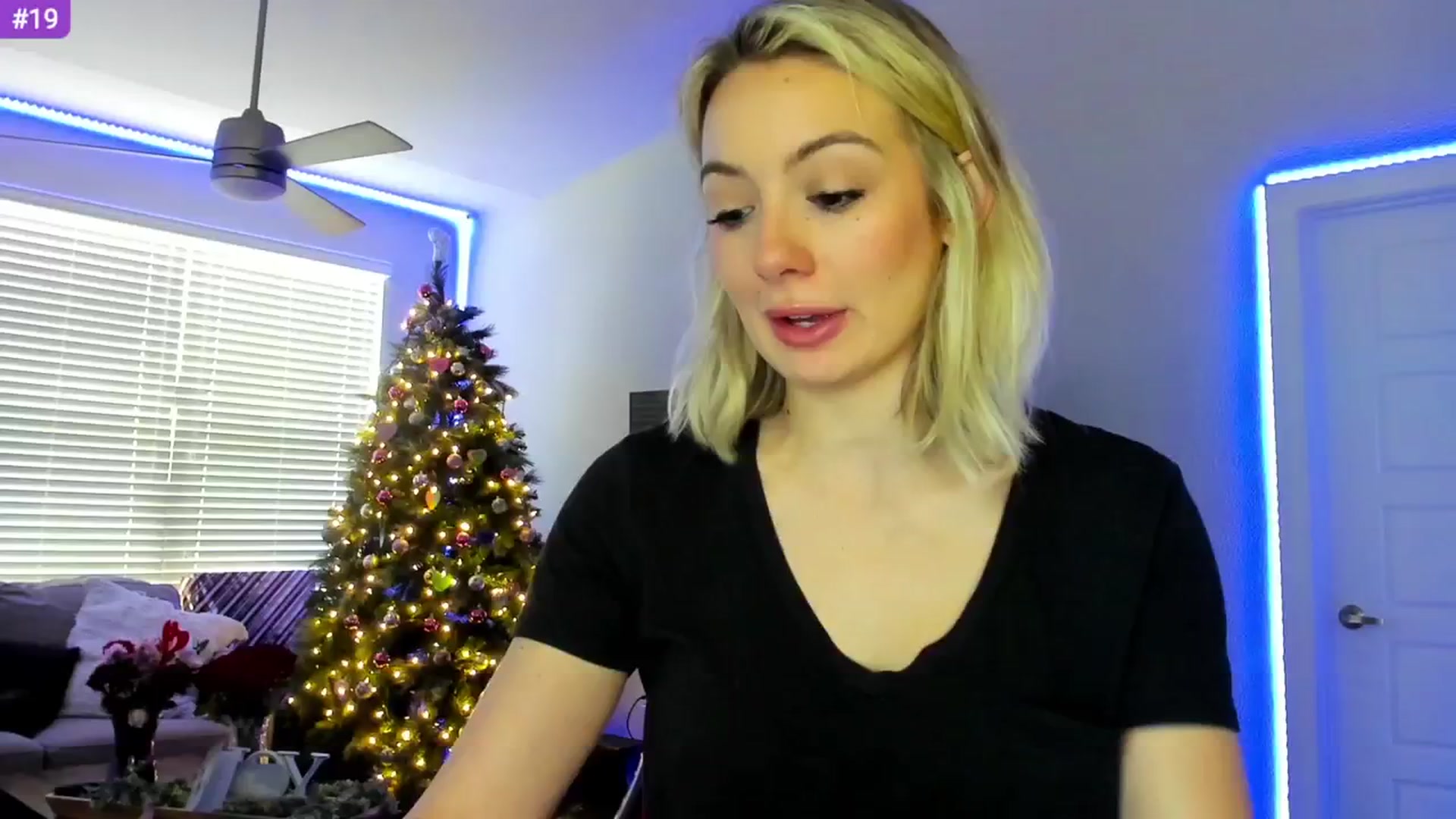Gallery image thumbnail from Sammy_gray's myfreecams stream on, 02/24/2024, 21:42 image 4 of 20