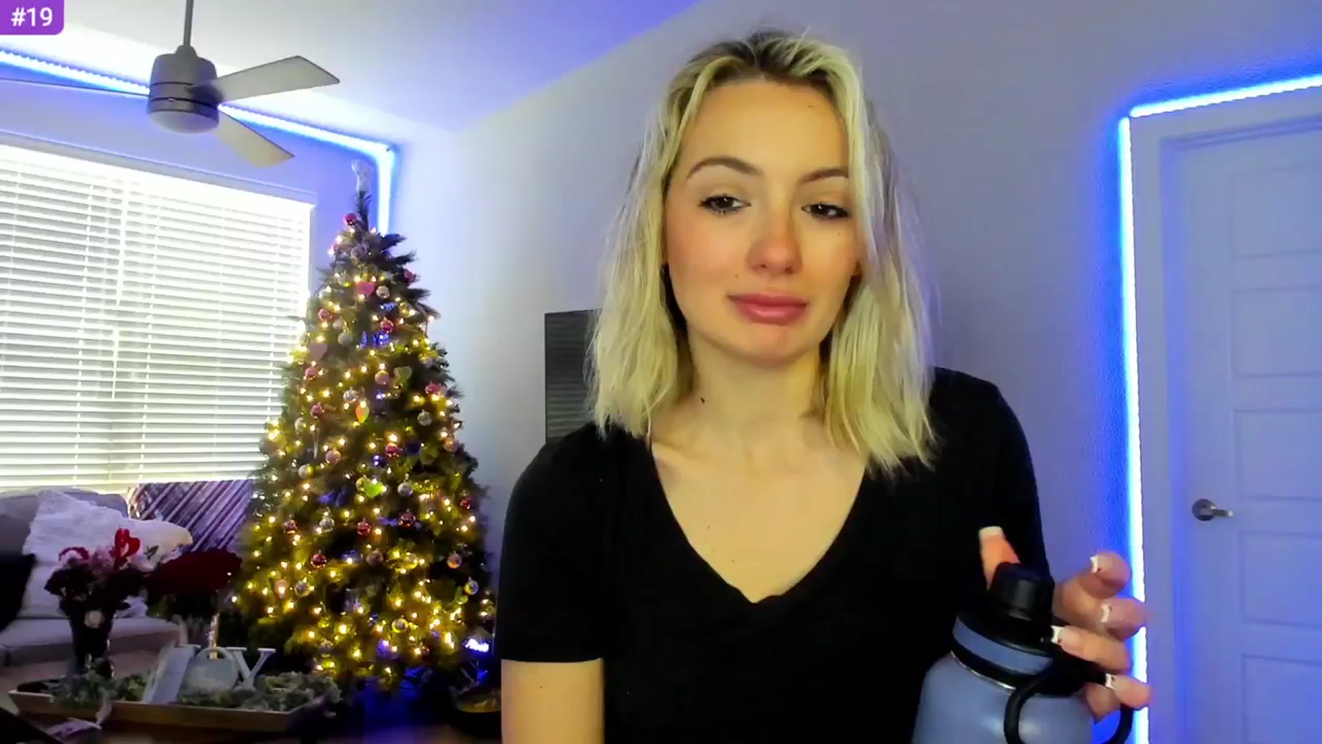 Gallery image thumbnail from Sammy_gray's myfreecams stream on, 02/24/2024, 21:42 image 13 of 20