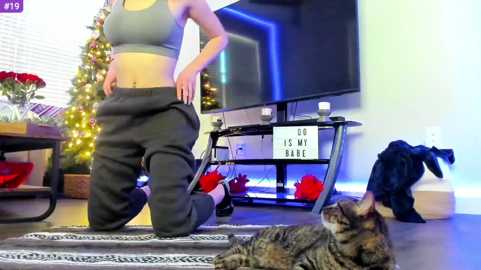 Gallery image thumbnail from Sammy_gray's myfreecams stream on, 02/28/2024, 24:32 image 13 of 20