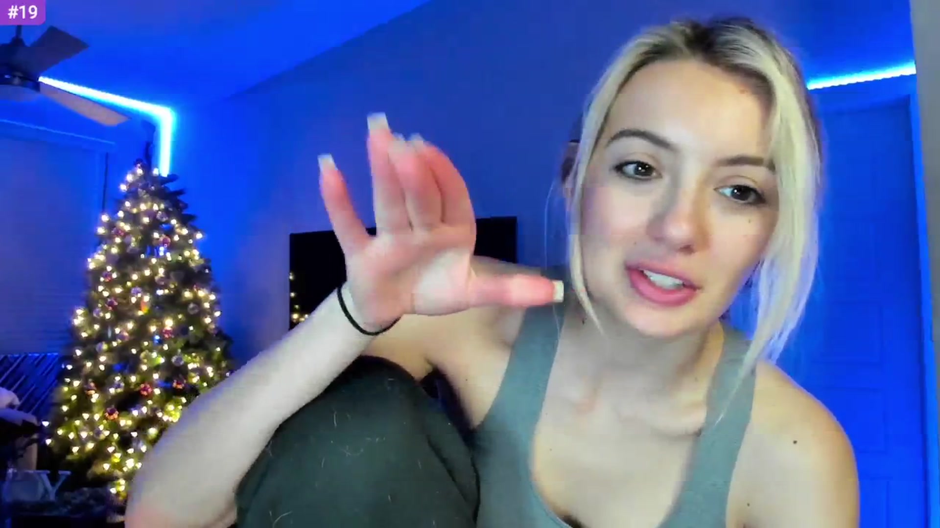 Gallery image thumbnail from Sammy_gray's myfreecams stream on, 02/28/2024, 03:15 image 19 of 20
