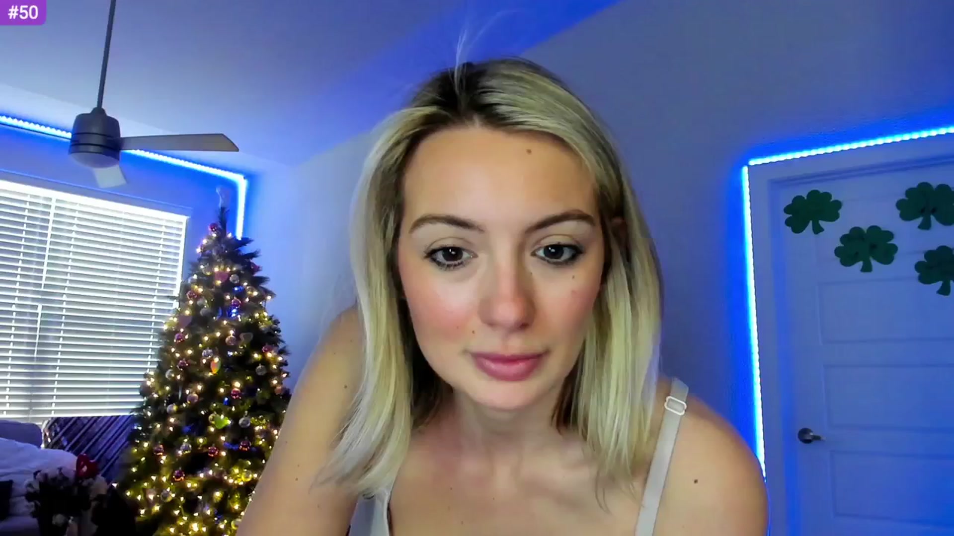 Gallery image thumbnail from Sammy_gray's myfreecams stream on, 03/02/2024, 23:46 image 15 of 20