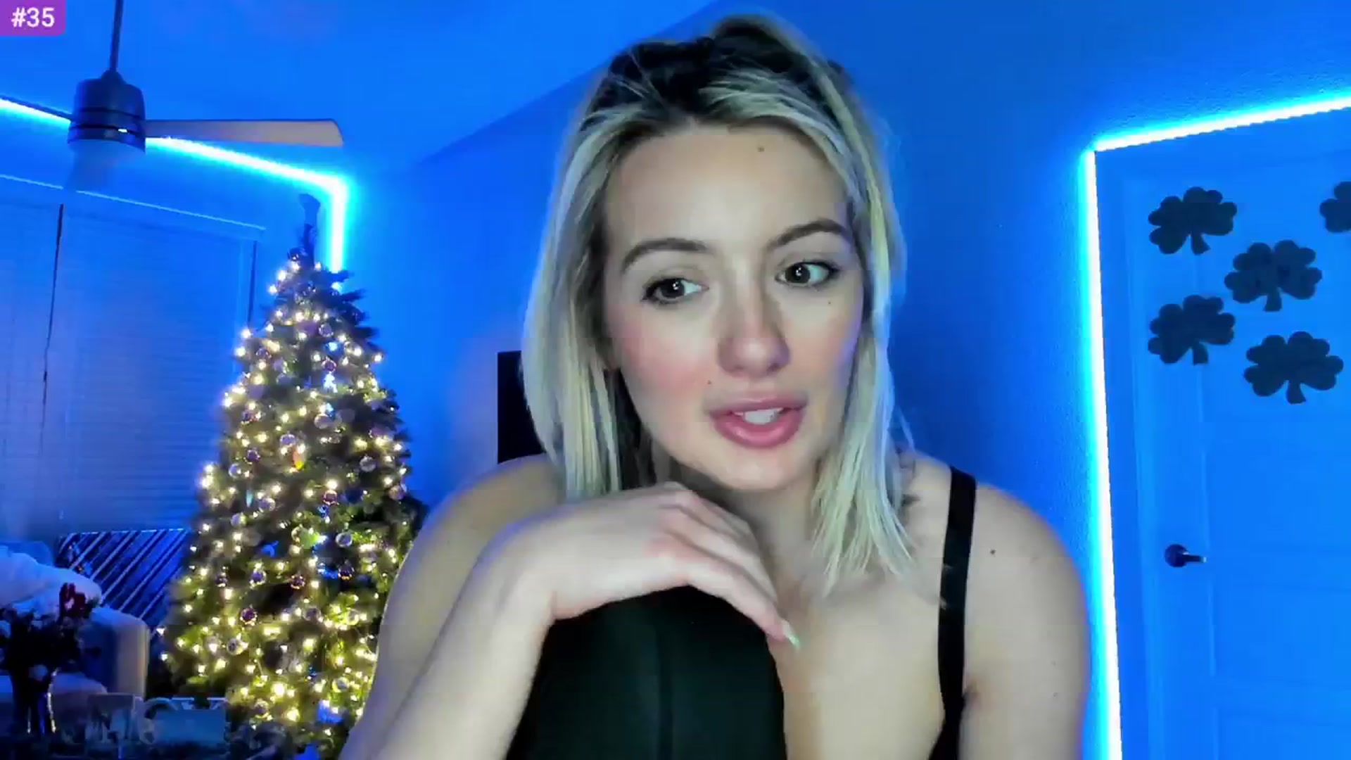 Gallery image thumbnail from Sammy_gray's myfreecams stream on, 03/05/2024, 03:41 image 12 of 20