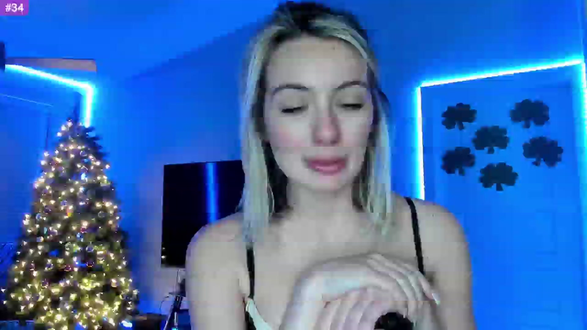 Gallery image thumbnail from Sammy_gray's myfreecams stream on, 03/05/2024, 05:54 image 2 of 20