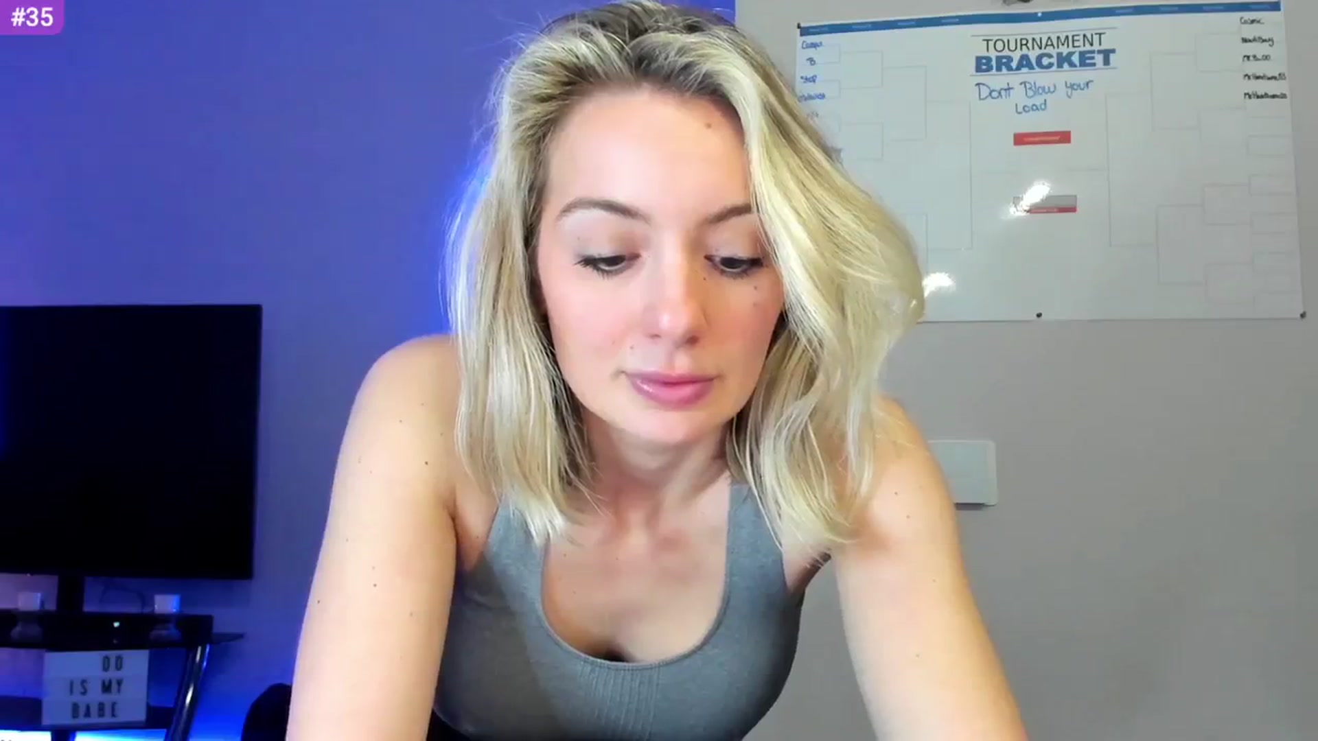 Gallery image thumbnail from Sammy_gray's myfreecams stream on, 03/06/2024, 03:39 image 5 of 20