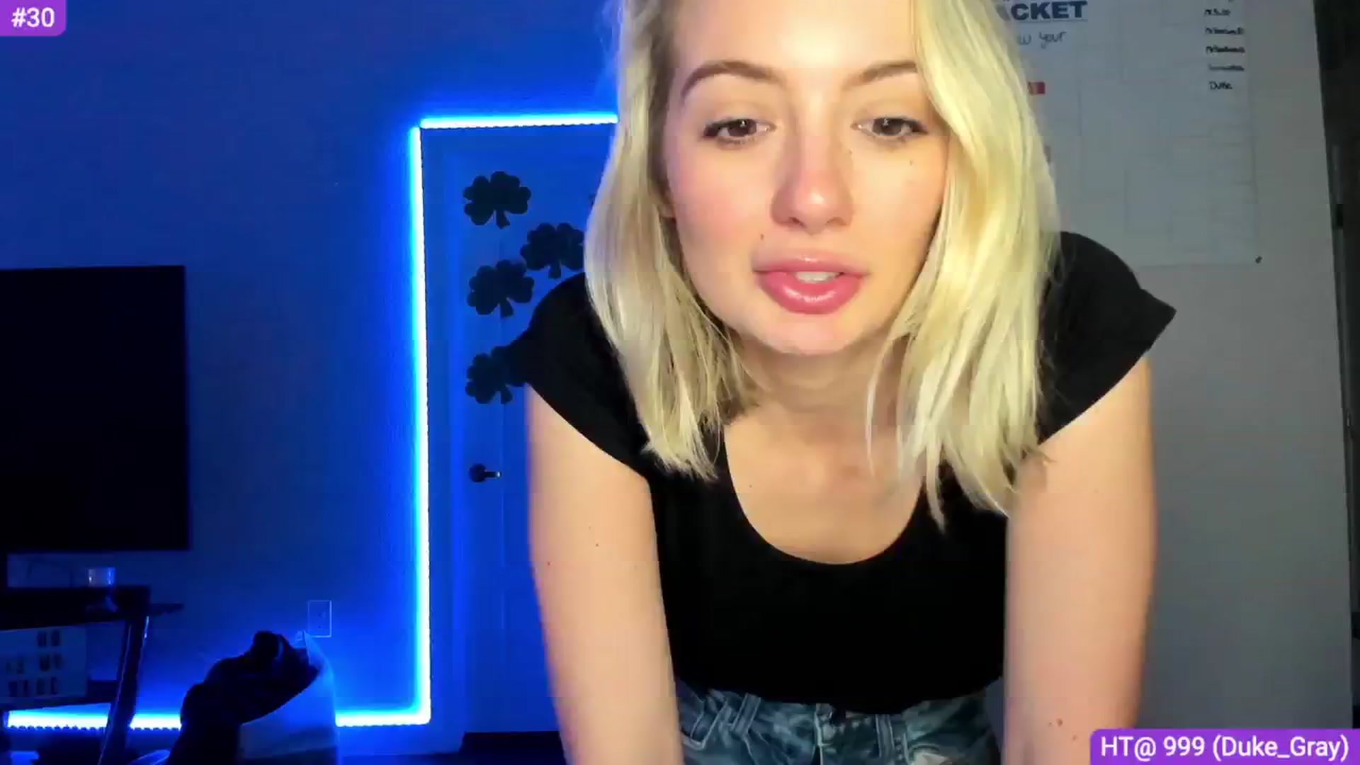 Gallery image thumbnail from Sammy_gray's myfreecams stream on, 03/07/2024, 08:31 image 2 of 20