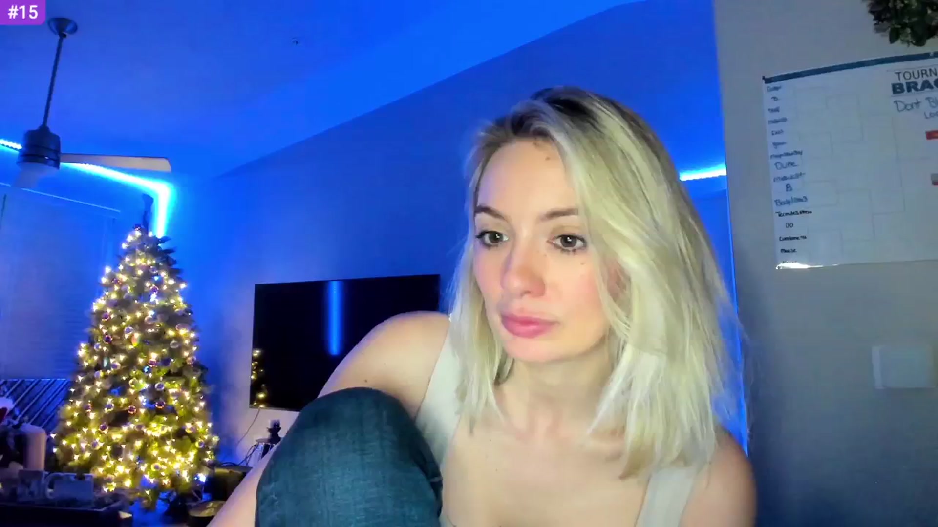 Gallery image thumbnail from Sammy_gray's myfreecams stream on, 03/11/2024, 02:27 image 10 of 20