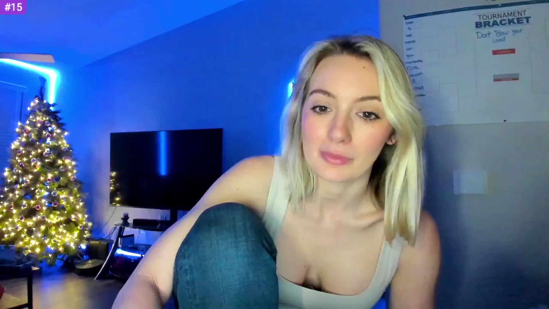 Gallery image thumbnail from Sammy_gray's myfreecams stream on, 03/11/2024, 03:24 image 5 of 20