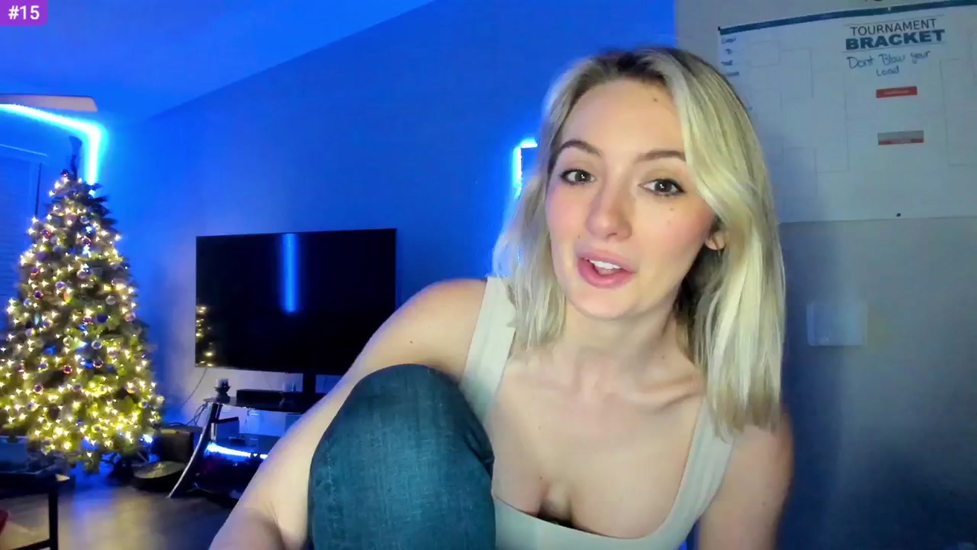 Gallery image thumbnail from Sammy_gray's myfreecams stream on, 03/11/2024, 03:24 image 6 of 20