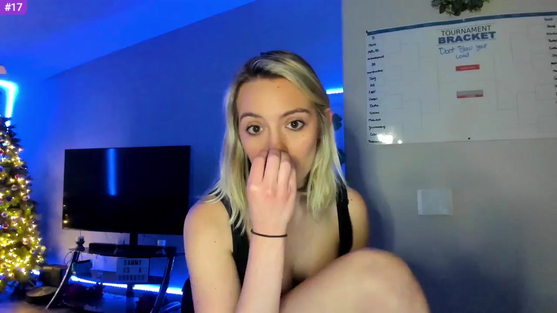 Gallery image thumbnail from Sammy_gray's myfreecams stream on, 03/12/2024, 01:34 image 19 of 20