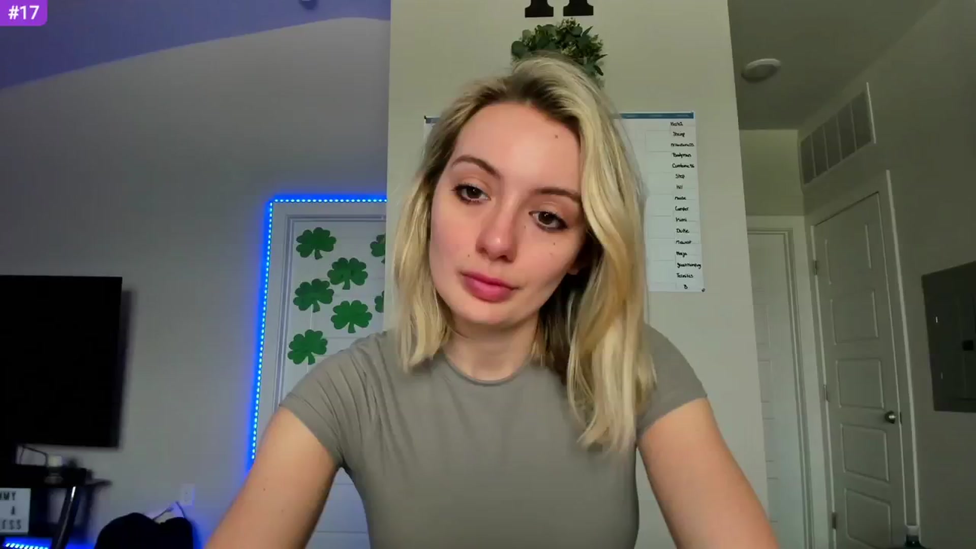 Gallery image thumbnail from Sammy_gray's myfreecams stream on, 03/12/2024, 22:52 image 8 of 20