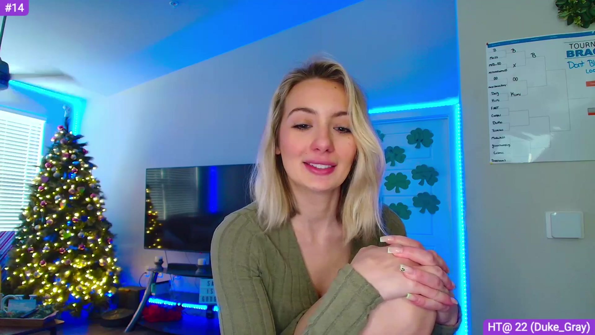 Gallery image thumbnail from Sammy_gray's myfreecams stream on, 03/17/2024, 22:04 image 6 of 20
