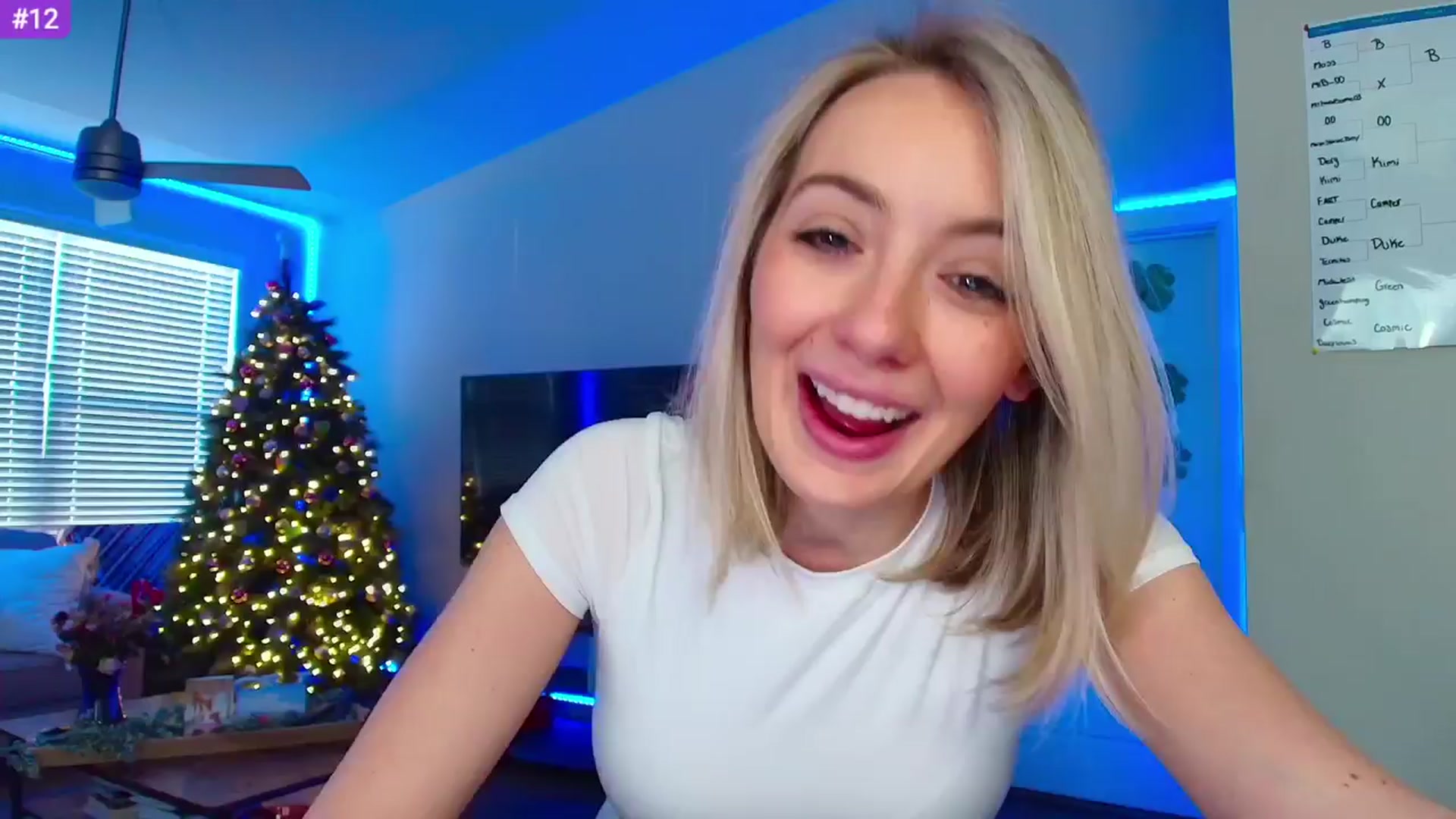 Gallery image thumbnail from Sammy_gray's myfreecams stream on, 03/22/2024, 24:23 image 1 of 20