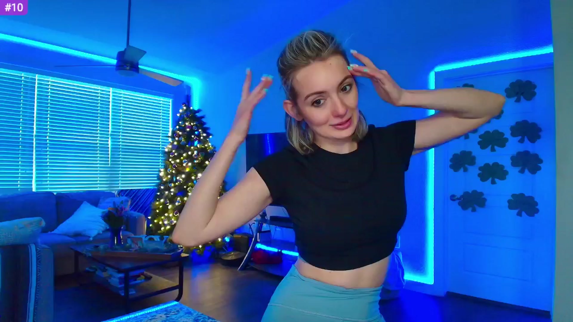 Gallery image thumbnail from Sammy_gray's myfreecams stream on, 03/26/2024, 02:38 image 3 of 20