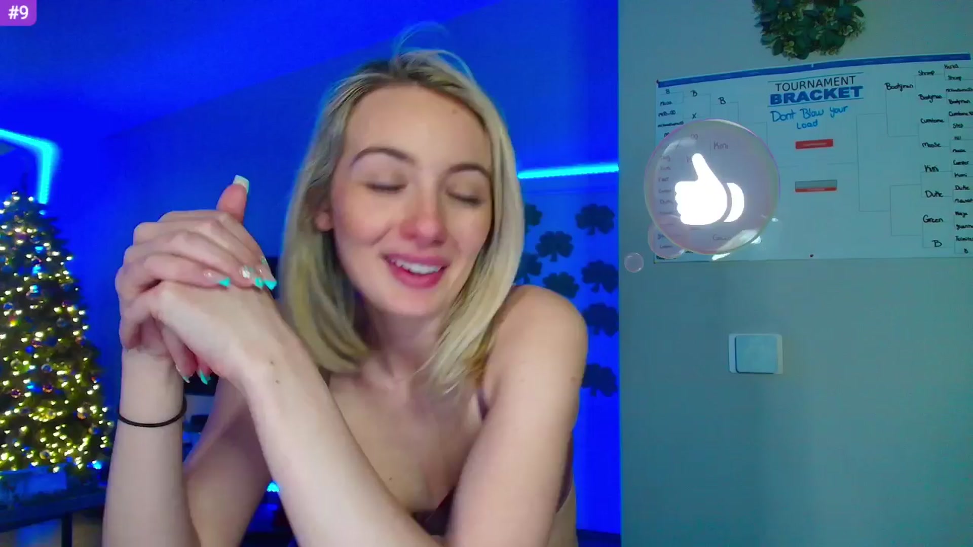 Gallery image thumbnail from Sammy_gray's myfreecams stream on, 03/27/2024, 03:44 image 14 of 20