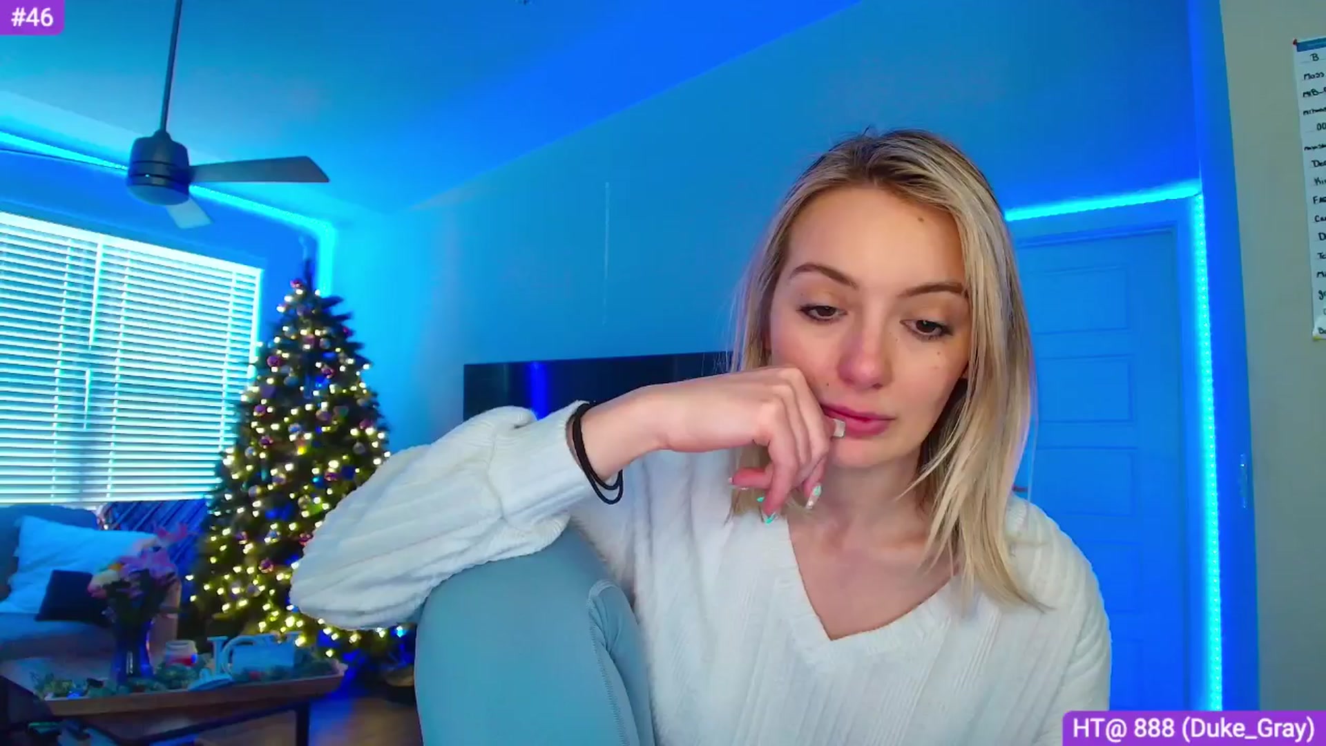 Gallery image thumbnail from Sammy_gray's myfreecams stream on, 04/03/2024, 24:28 image 9 of 20