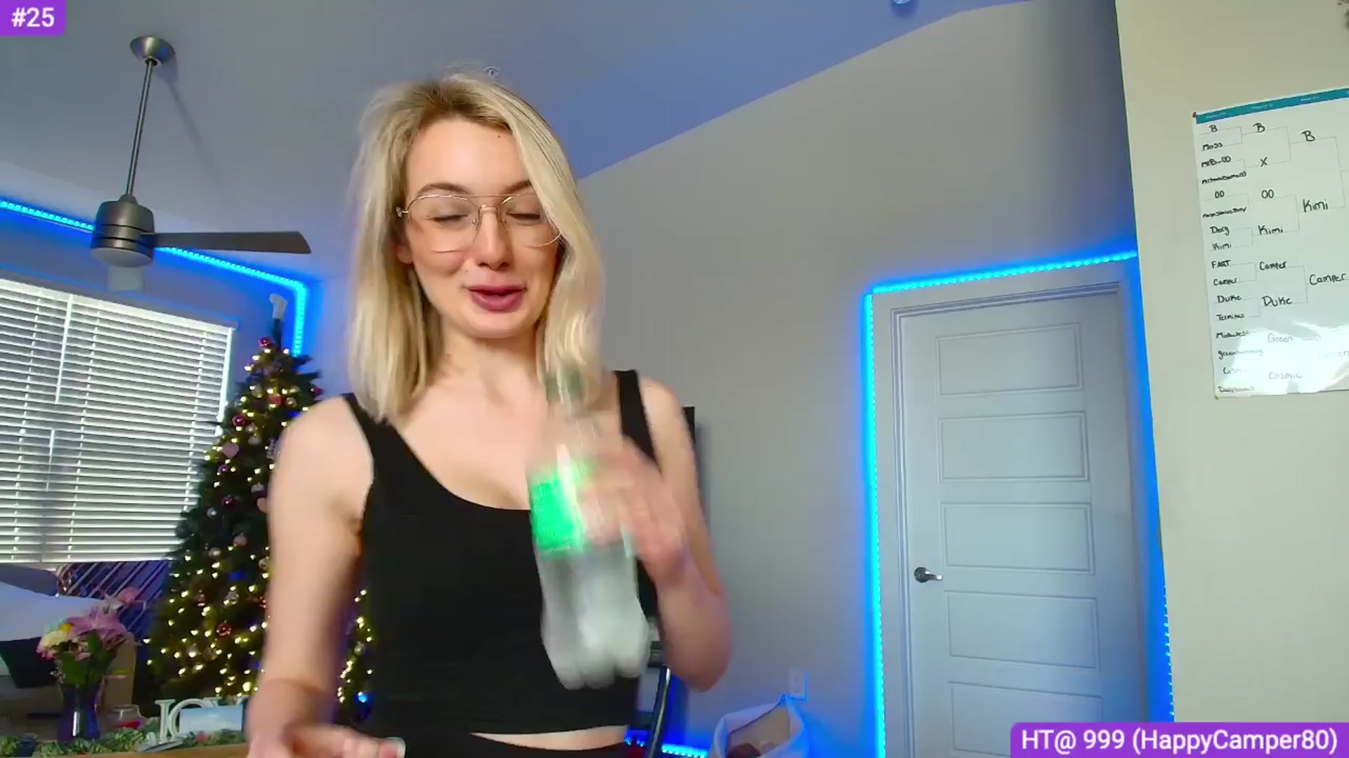 Gallery image thumbnail from Sammy_gray's myfreecams stream on, 04/04/2024, 24:00 image 8 of 20