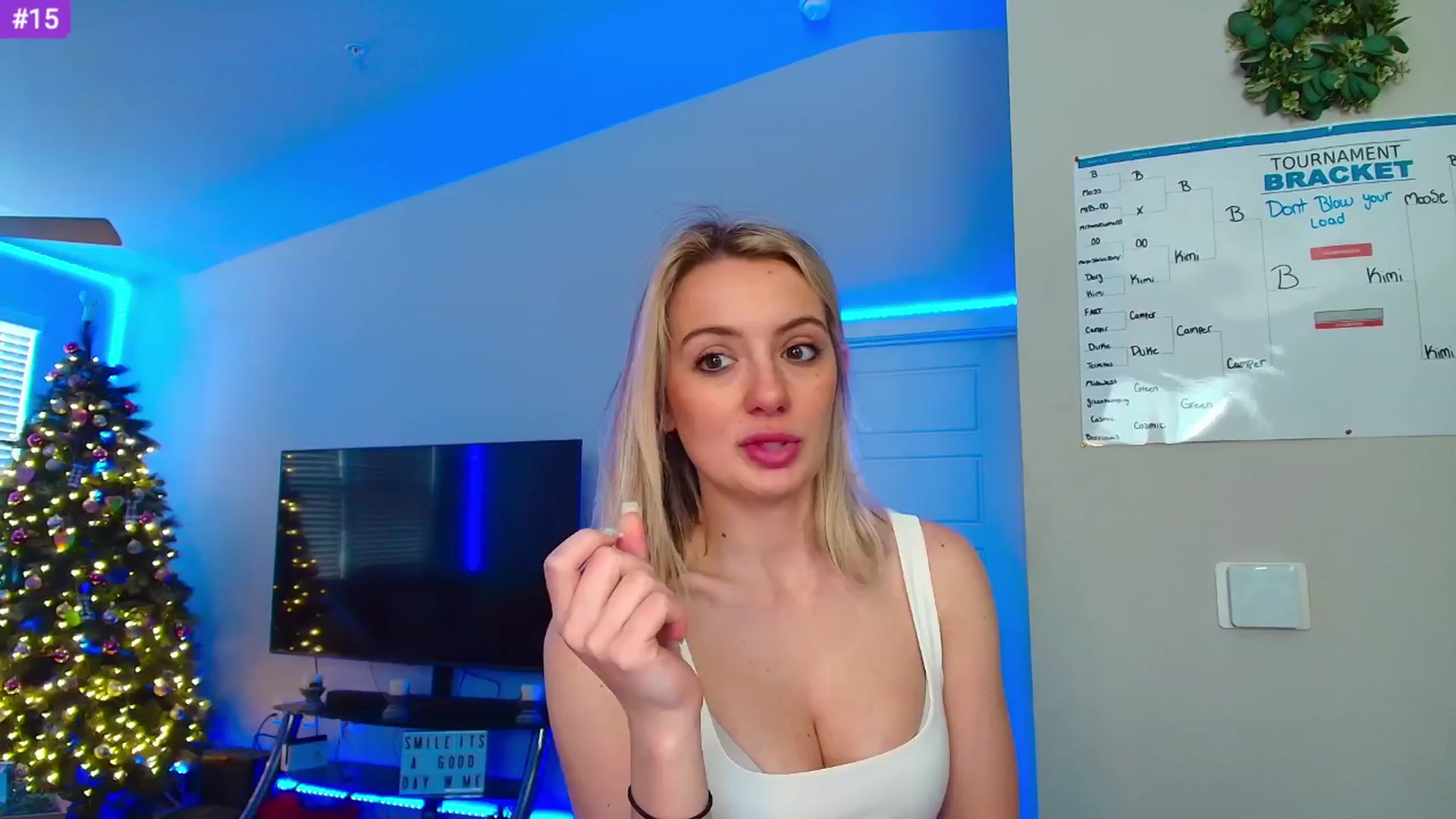 Gallery image thumbnail from Sammy_gray's myfreecams stream on, 04/05/2024, 24:00 image 2 of 20